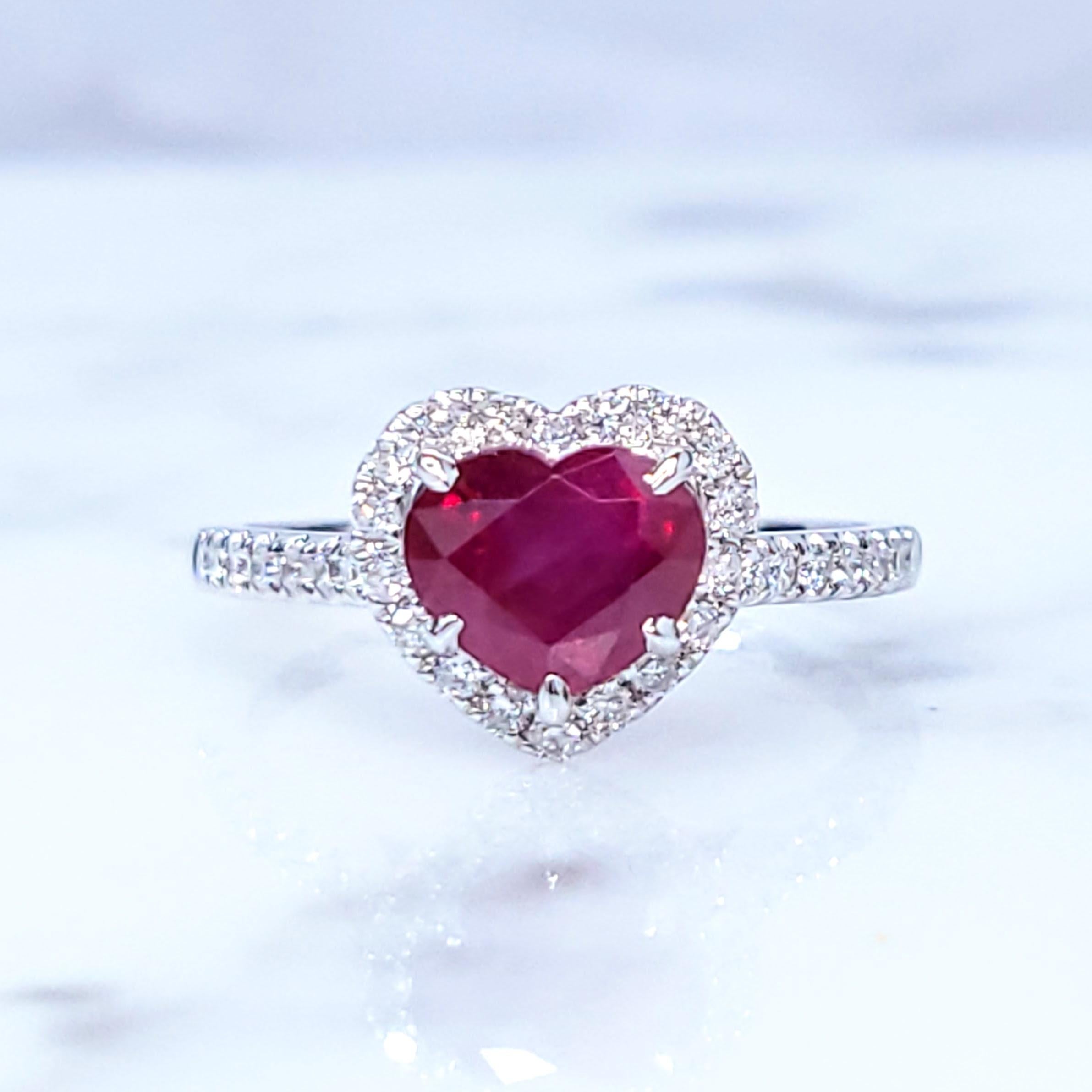 IGI Certified 1.33  Carat Burma Ruby & Diamond Ring in 18K White Gold For Sale 1