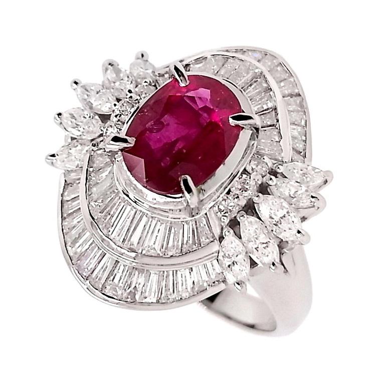 Women's IGI Certified 1.34ct Natural Ruby and 1.93ct Natural Diamonds Platinum Ring