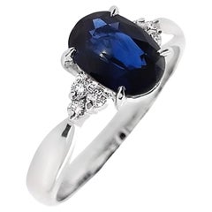 IGI Certified 1.36ct Natural Sapphire and 0.08ct Natural Diamonds Platinum Ring