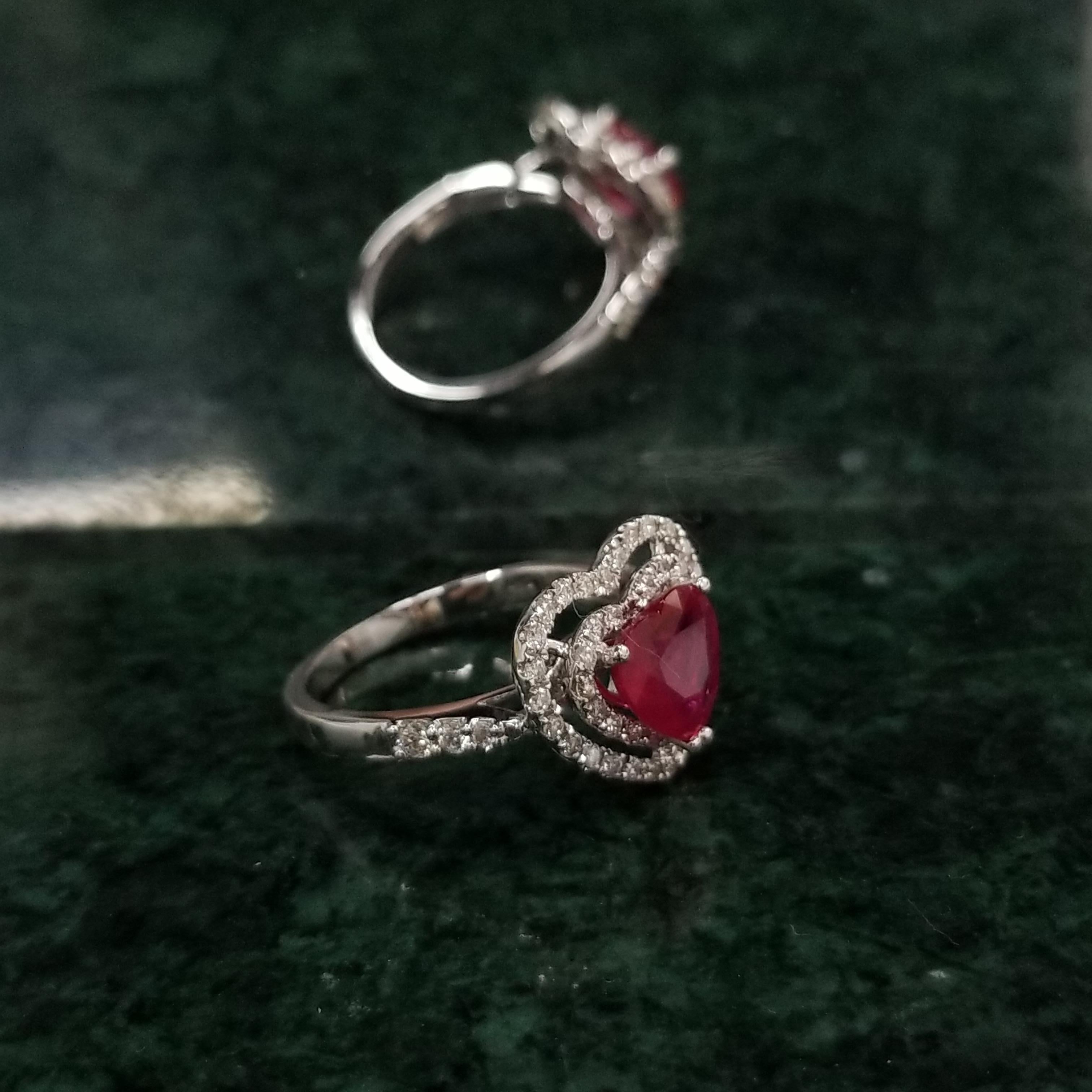 Heart Cut IGI Certified 1.48Carat Ruby & Diamond Ring in 18K White Gold For Sale