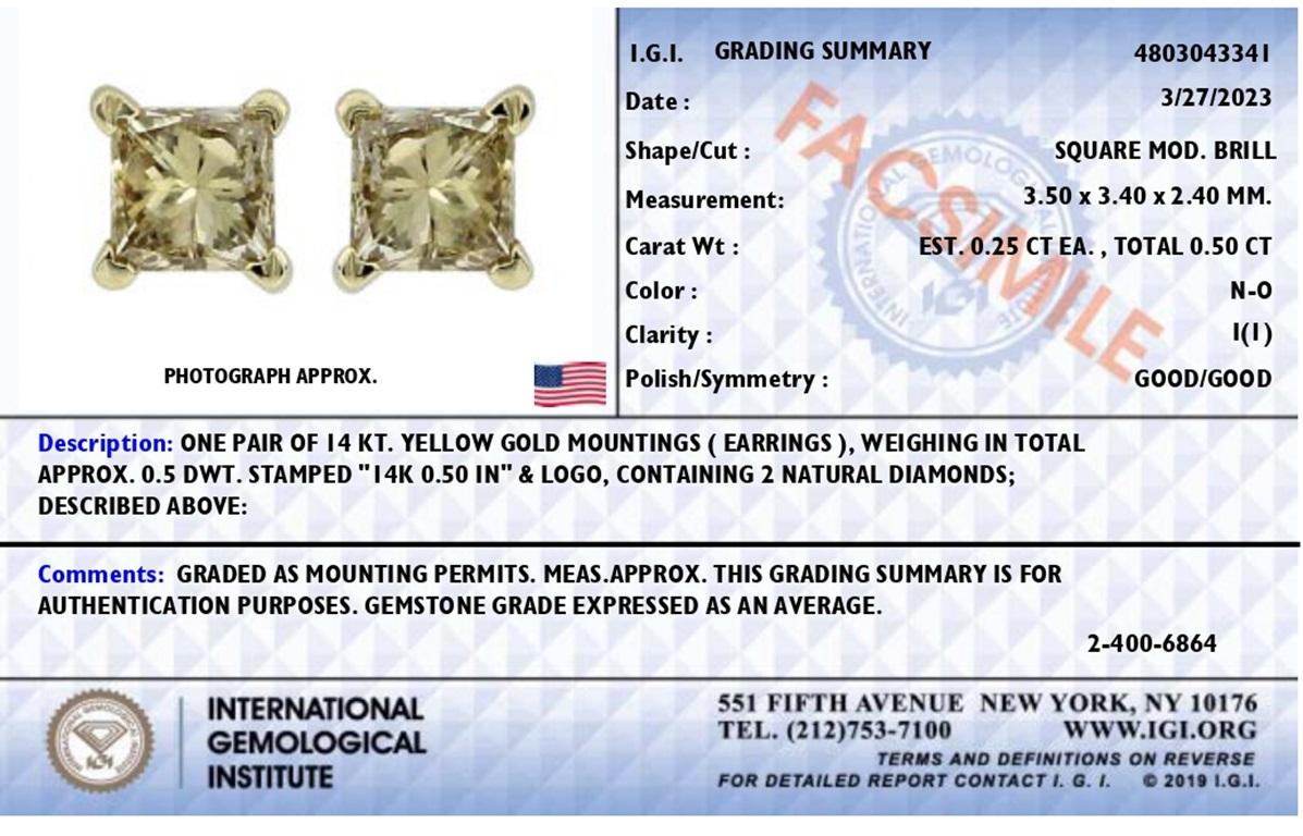 Pendientes de oro amarillo de 14 quilates con certificado IGI y diamante solitario de 1/2 quilate en venta 2