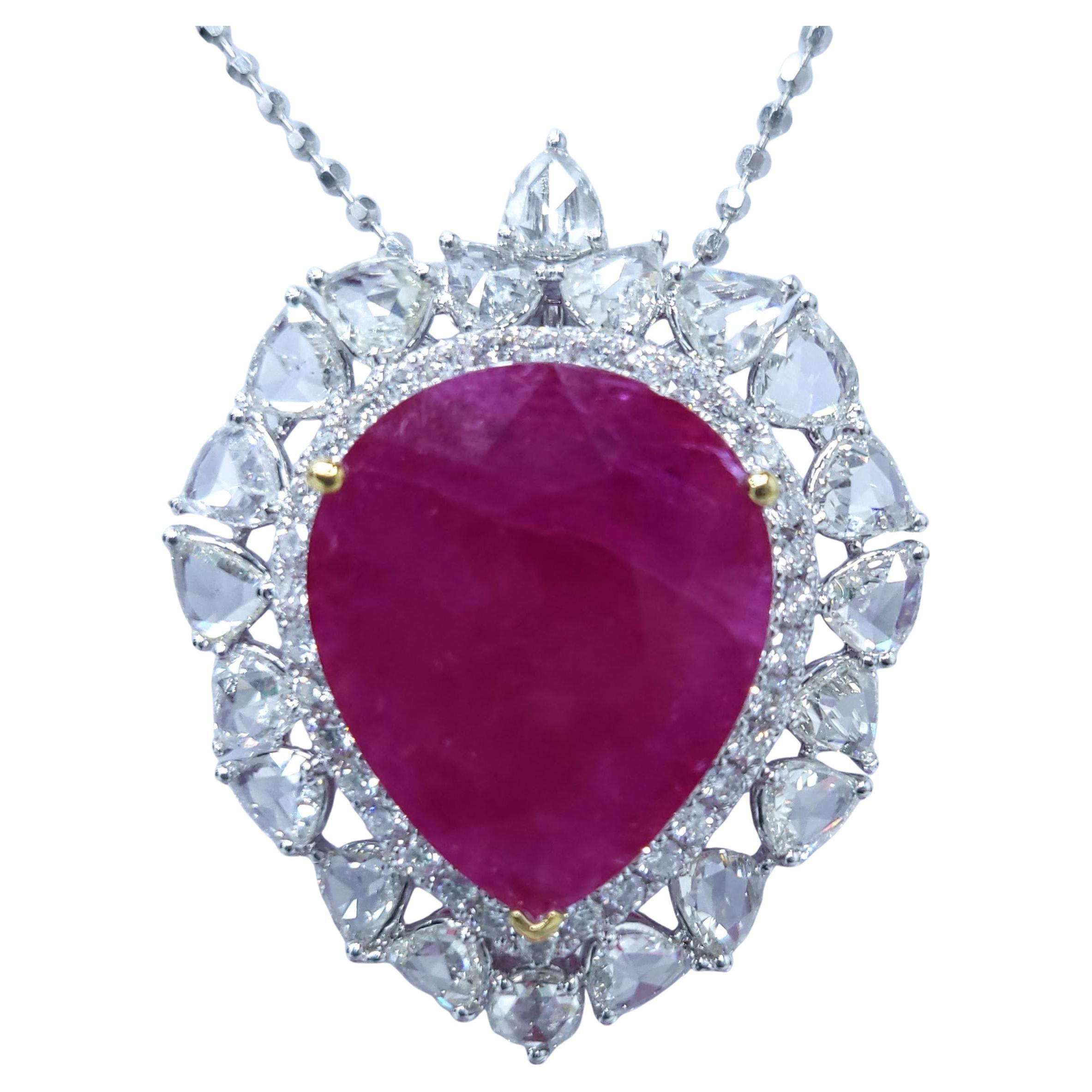 Colgante de oro blanco de 18 quilates con rubí y diamantes de 15,03 quilates con certificado IGI