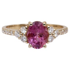 IGI Certified 1.50ct Rubellite with Diamonds Accent Ring in 18k Yellow Gold