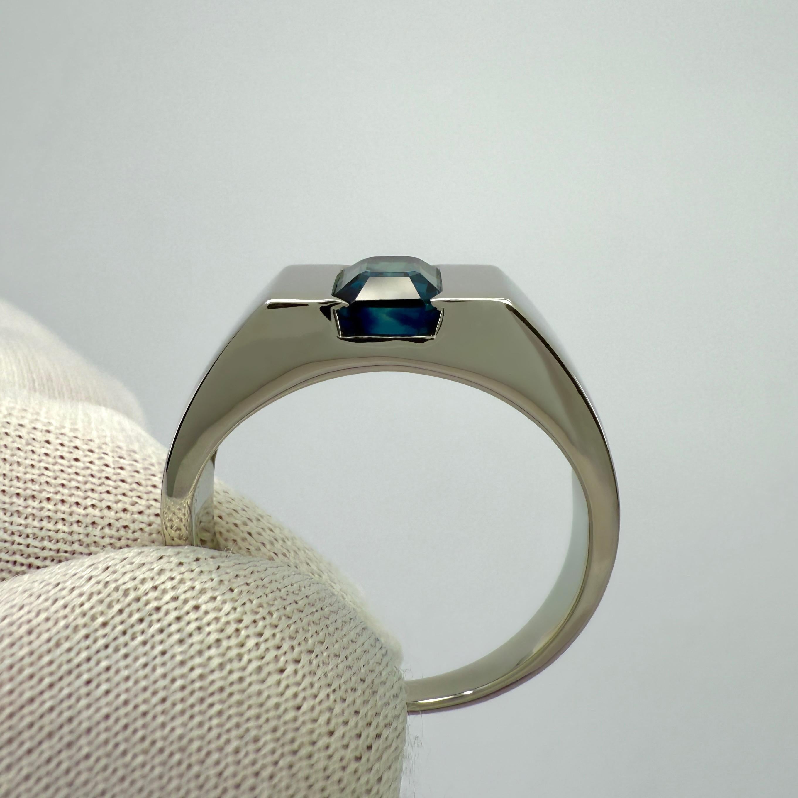 IGI Certified 1.53ct Blue Untreated Sapphire Fancy Platinum Signet Band Ring For Sale 2