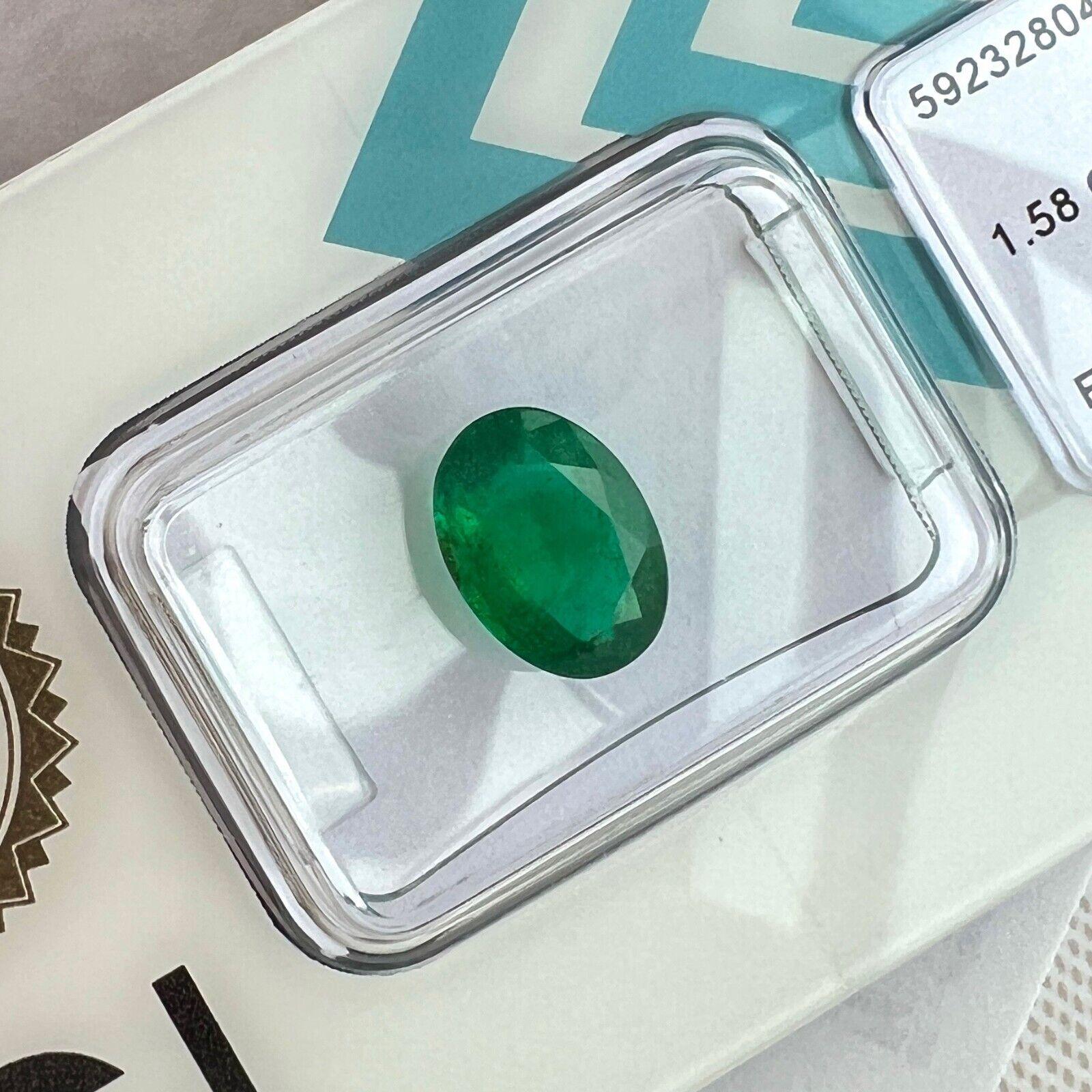 IGI Certified 1.58ct Natural Deep Green Emerald Oval Cut Loose Gemstone

GIA Certified Natural Green Zambia Emerald Gemstone.
1.58 Carat emerald with a fine deep green colour and good clarity. Clean stone with only some small natural inclusions