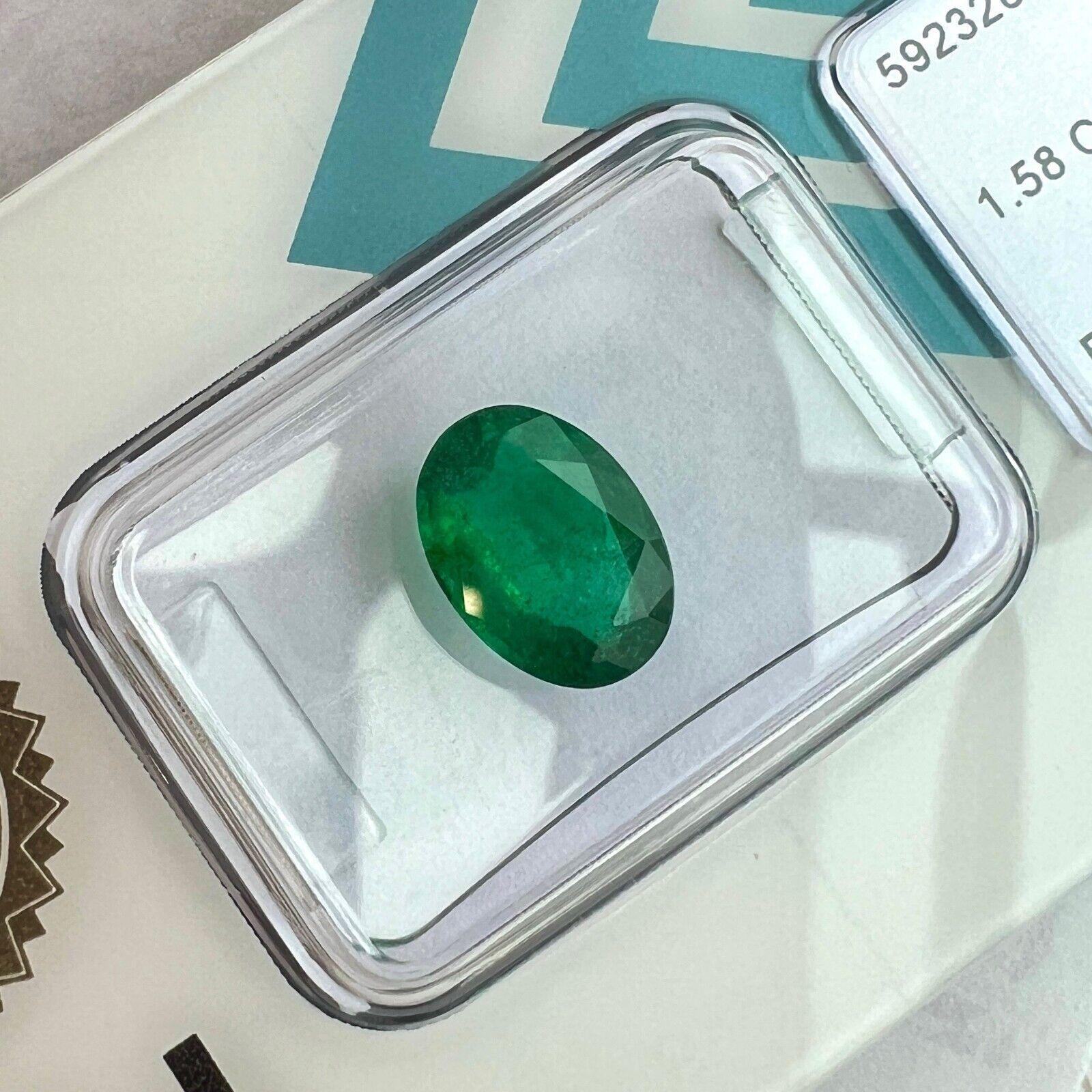 IGI Certified 1.58ct Natural Deep Green Emerald Oval Cut Loose Gemstone In New Condition In Birmingham, GB