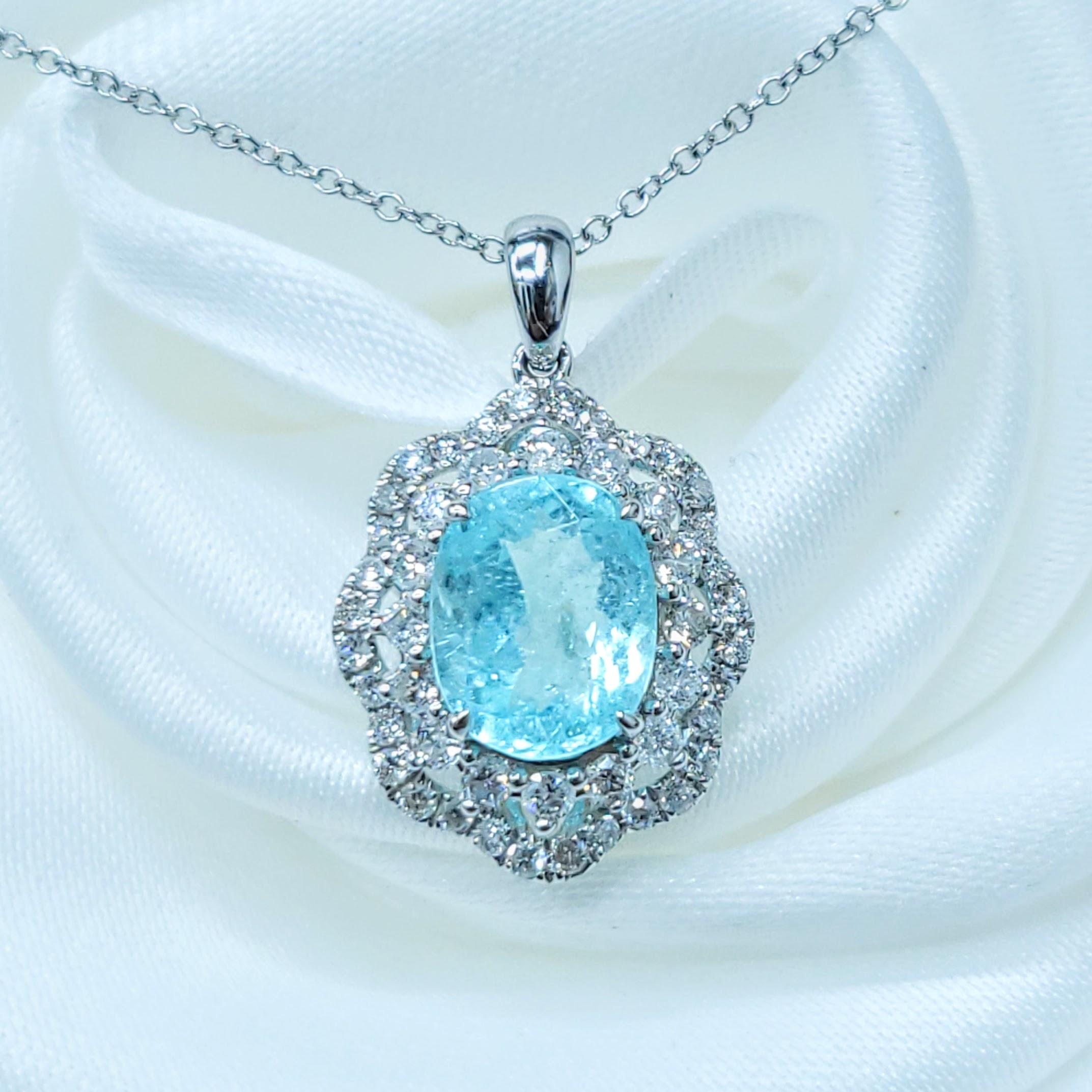 Donna Paraiba e diamante da 1,64 carati certificati IGI in oro bianco 18 carati in vendita