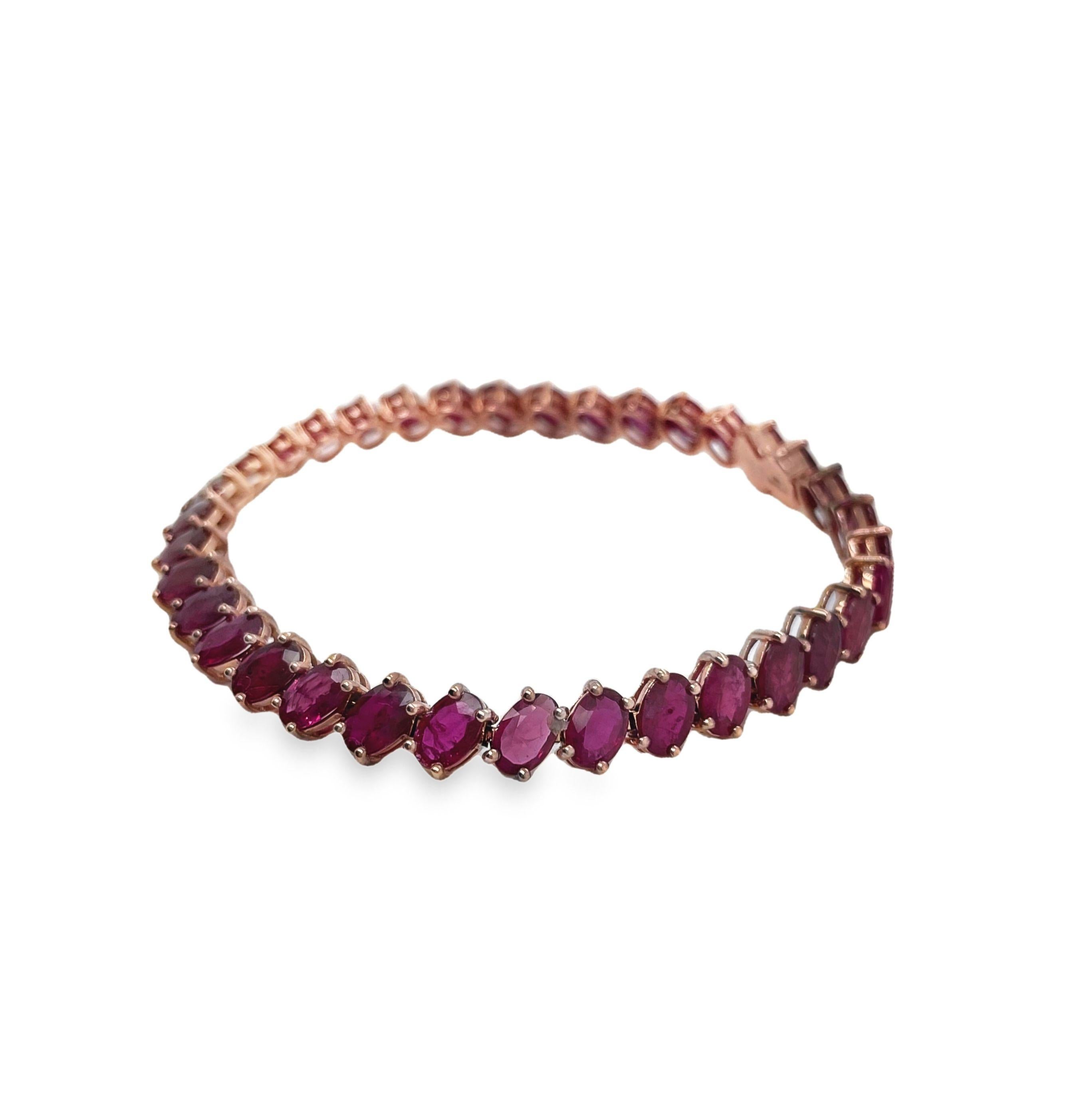 Women's or Men's IGI Certified 16.74ct Rubies 14K Pink Gold Bracelet For Sale