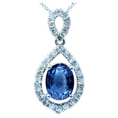 IGI-zertifizierter Anhänger mit 1,73 Karat Saphir und Diamant aus 18 Karat Weißgold