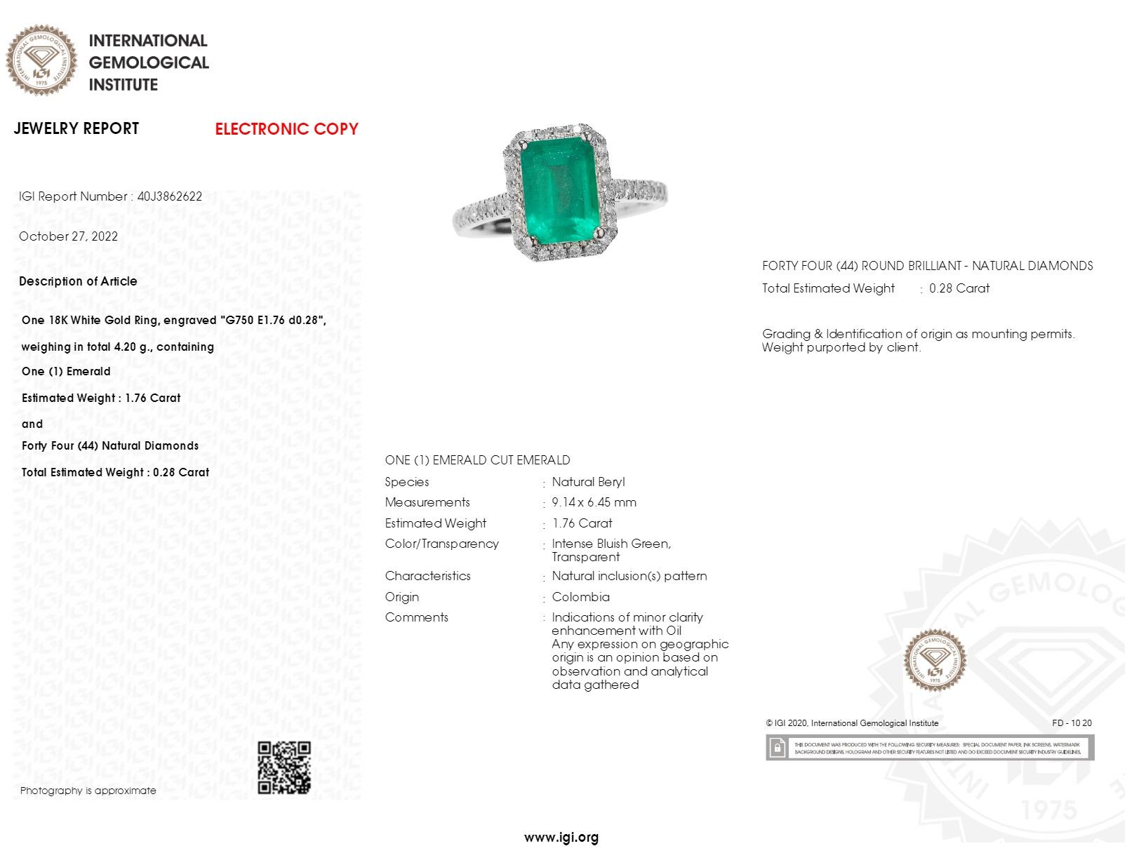 IGI Certified 1.76 Carat Emerald & Diamond Ring in 18K White Gold For Sale 1