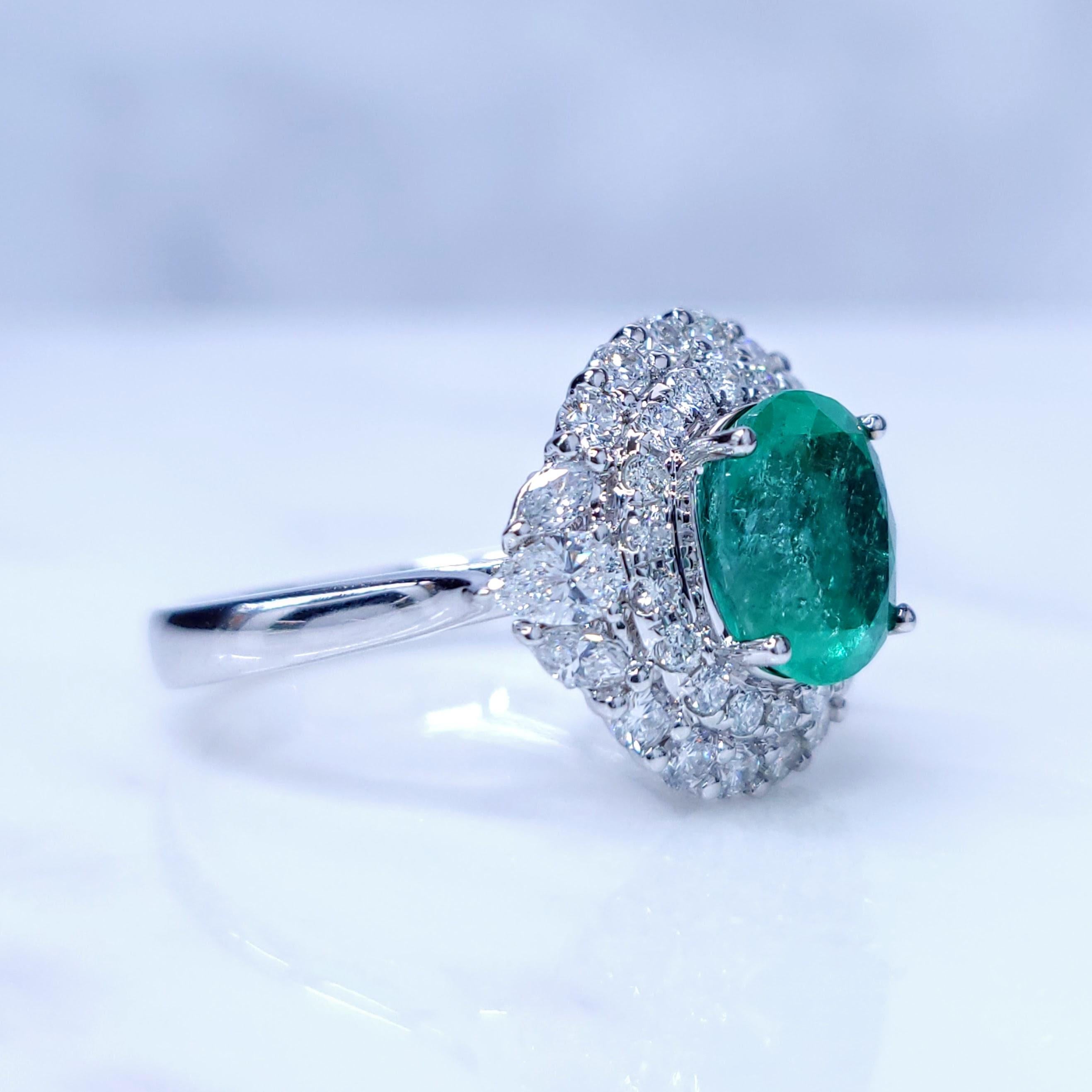 IGI zertifiziert 1,77 Karat kolumbianischen Smaragd & 0,83 Karat Diamant Ring im Angebot 2