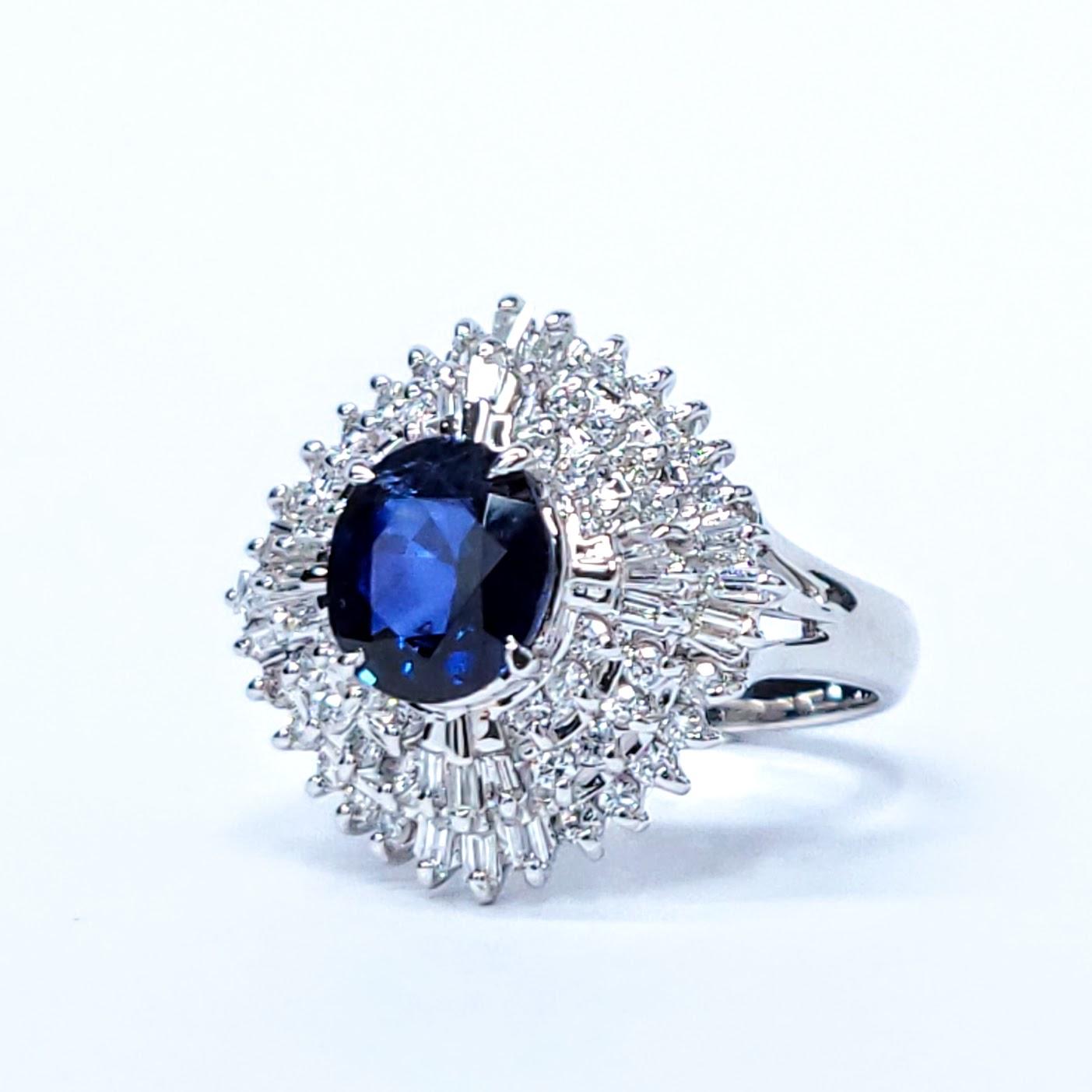 Anillo de Zafiro y Diamante en Platino de 1,81 Quilates Certificado IGI en venta 2