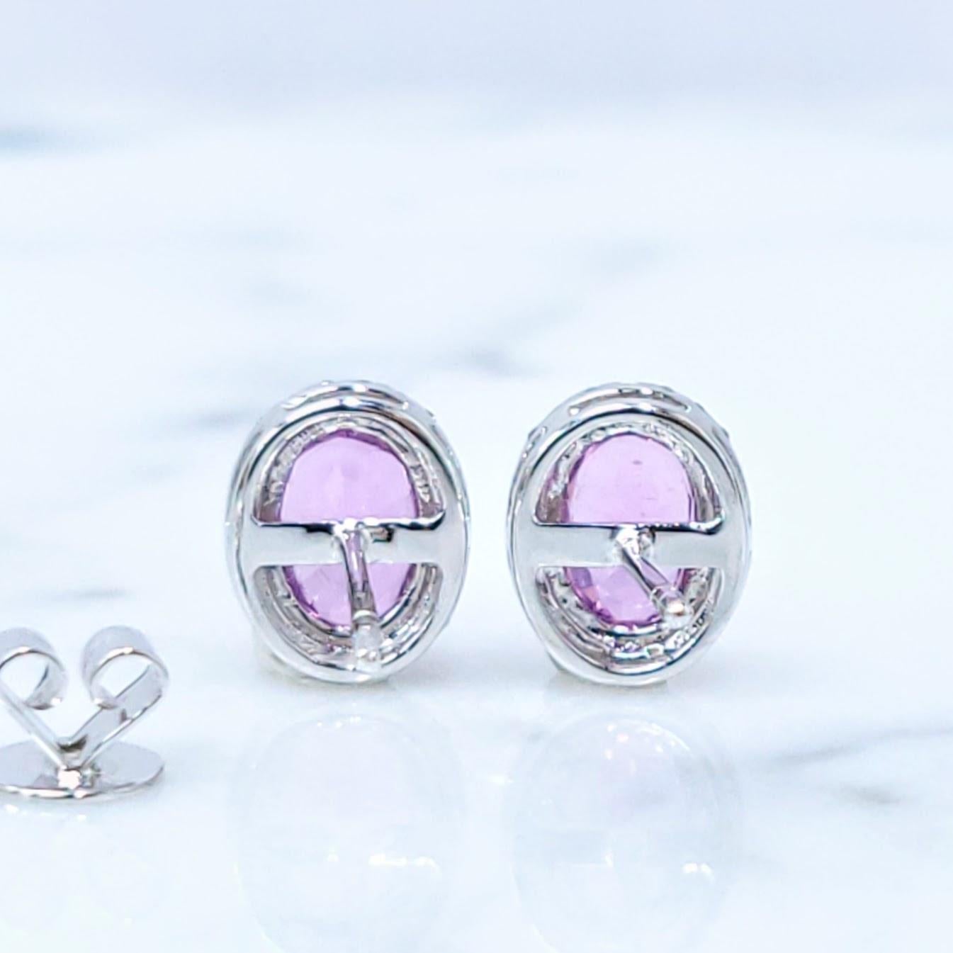 Taglio ovale Orecchini con zaffiro e diamante certificati IGI da 1,85 carati senza calore in oro bianco 18 carati in vendita