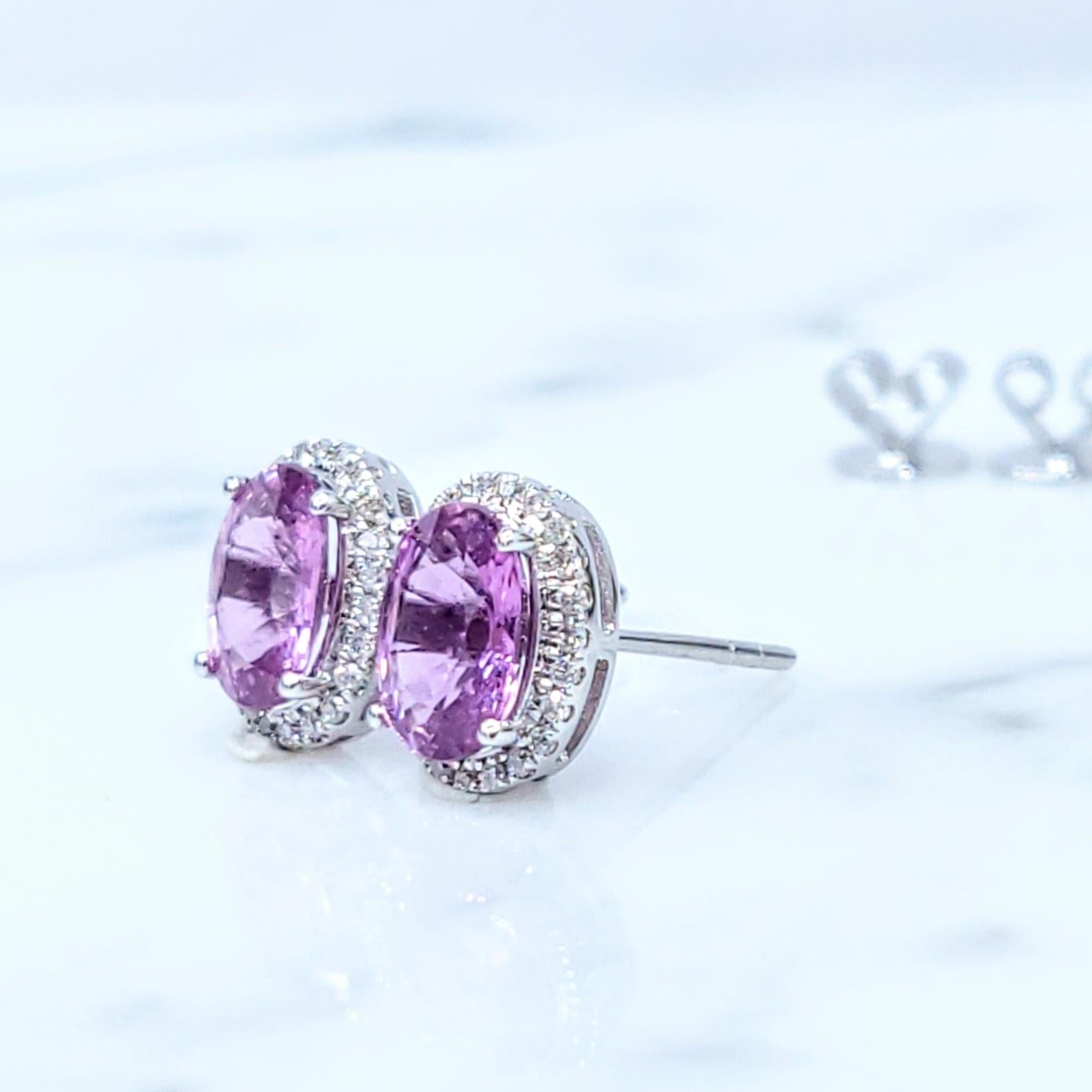 Donna Orecchini con zaffiro e diamante certificati IGI da 1,85 carati senza calore in oro bianco 18 carati in vendita