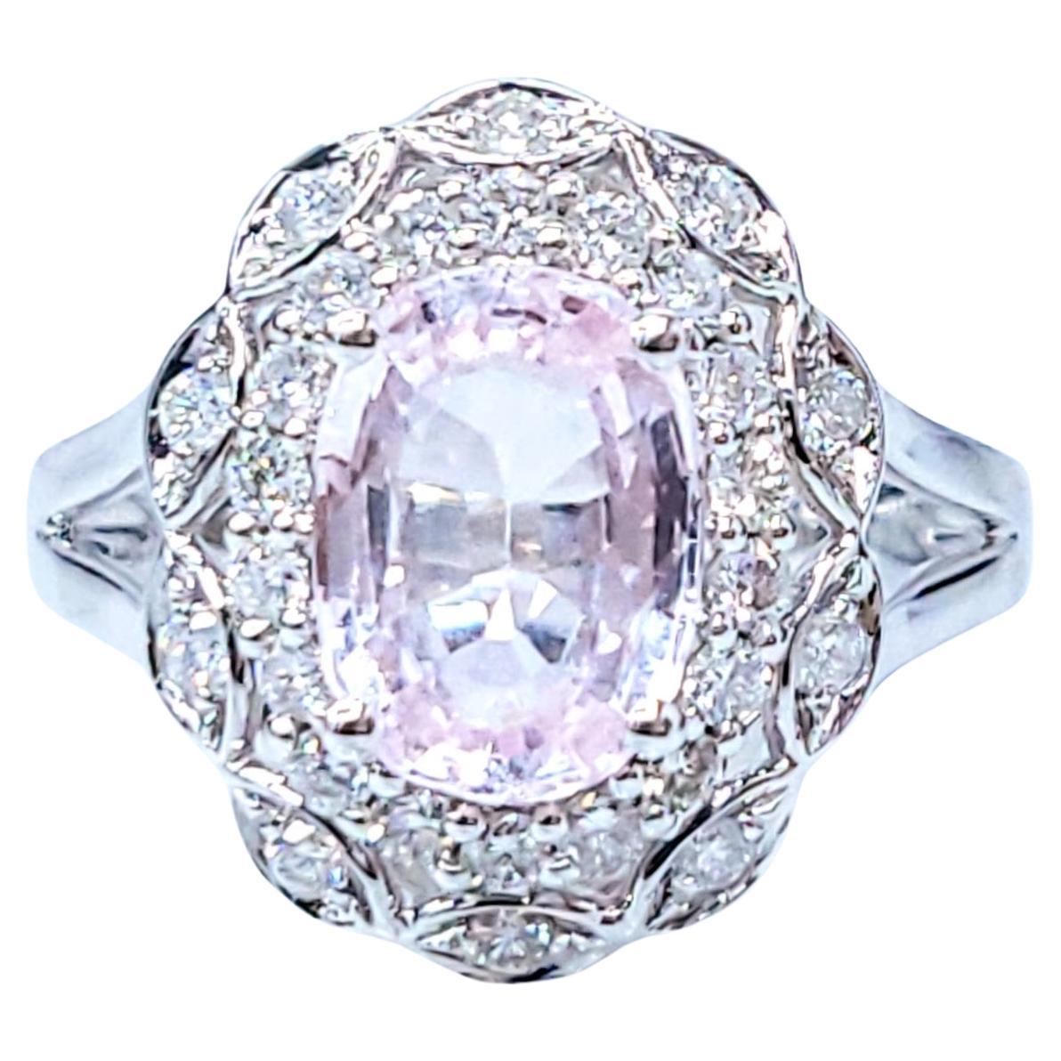 IGI Certified 1.89 Carat No Heat Cyelon Sapphire & Diamond Ring 18K White Gold