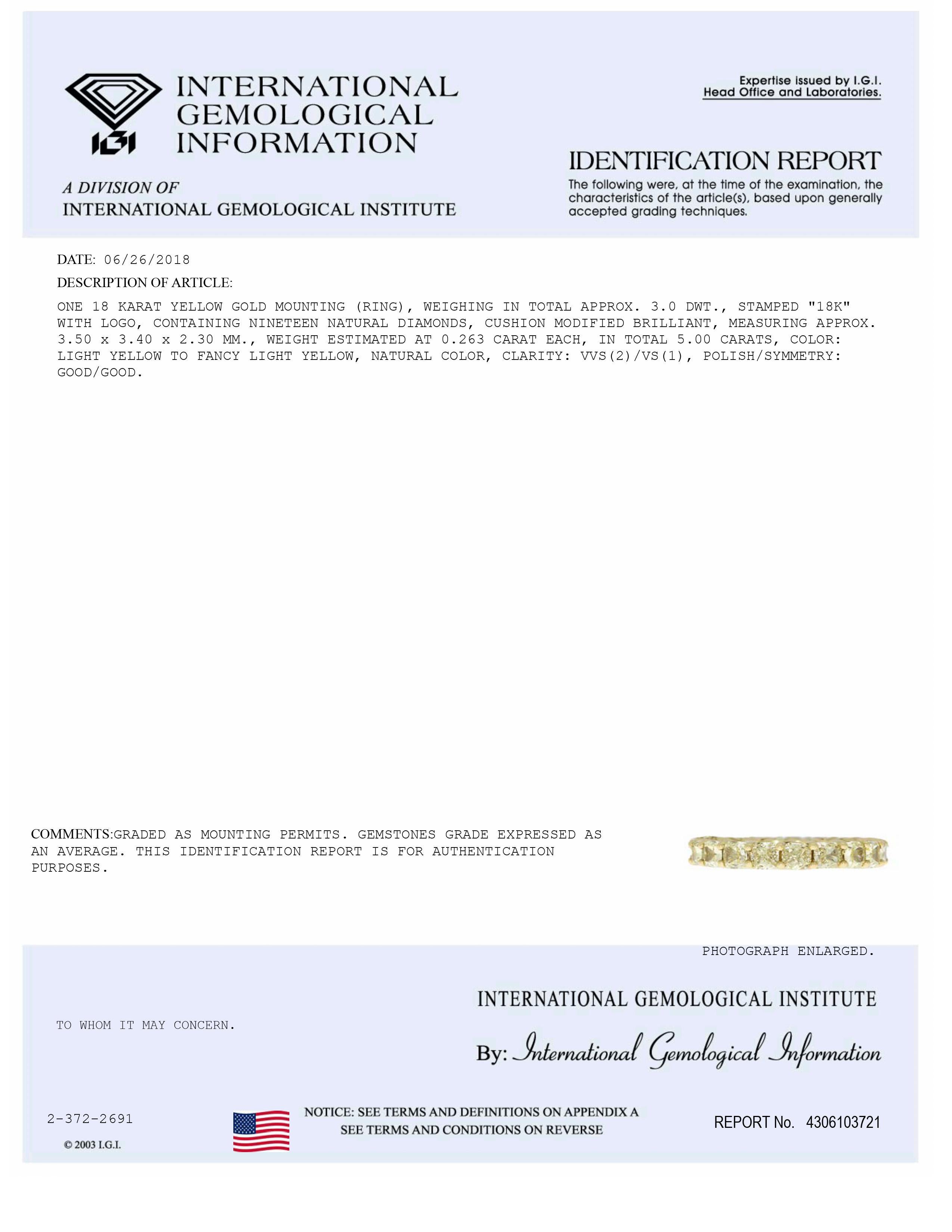 IGI-zertifizierter 18 Karat Gelbgold Memoryring mit 5,0 Karat Gelbgold und Diamant im Kissenschliff im Zustand „Neu“ im Angebot in New York, NY