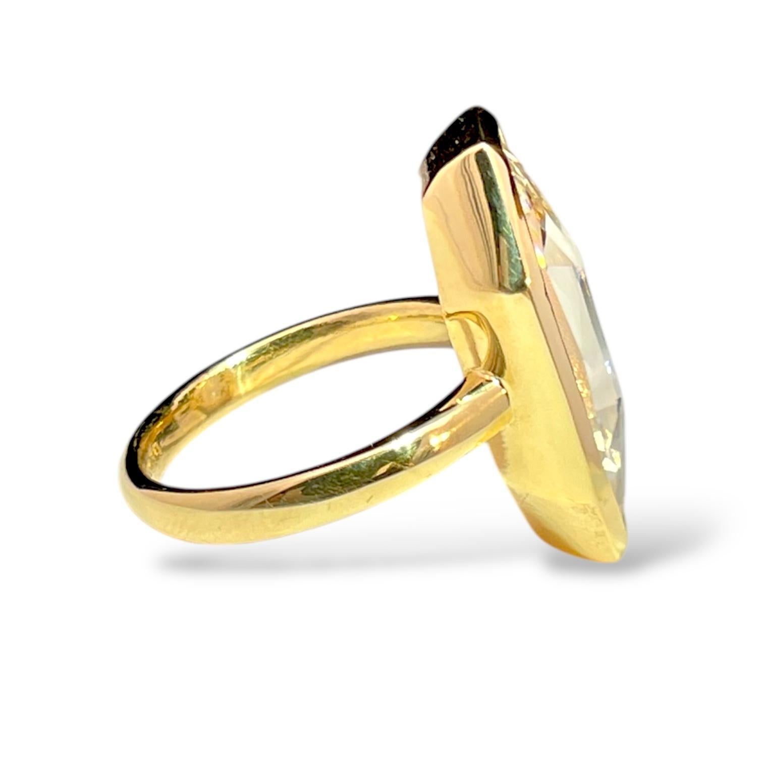 Octagon Cut 7.36 carat Rare Octagonal Cut Diamond 18k Yellow Gold Ring  IGI Certified For Sale