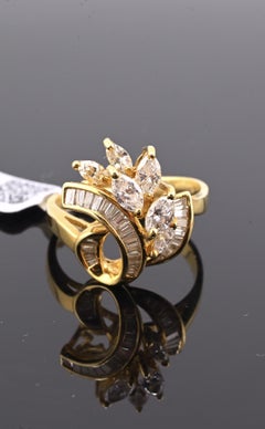 IGI Certified 18K Yellow Gold Diamond Ring 1.17 CTW Marquise & Baguettes