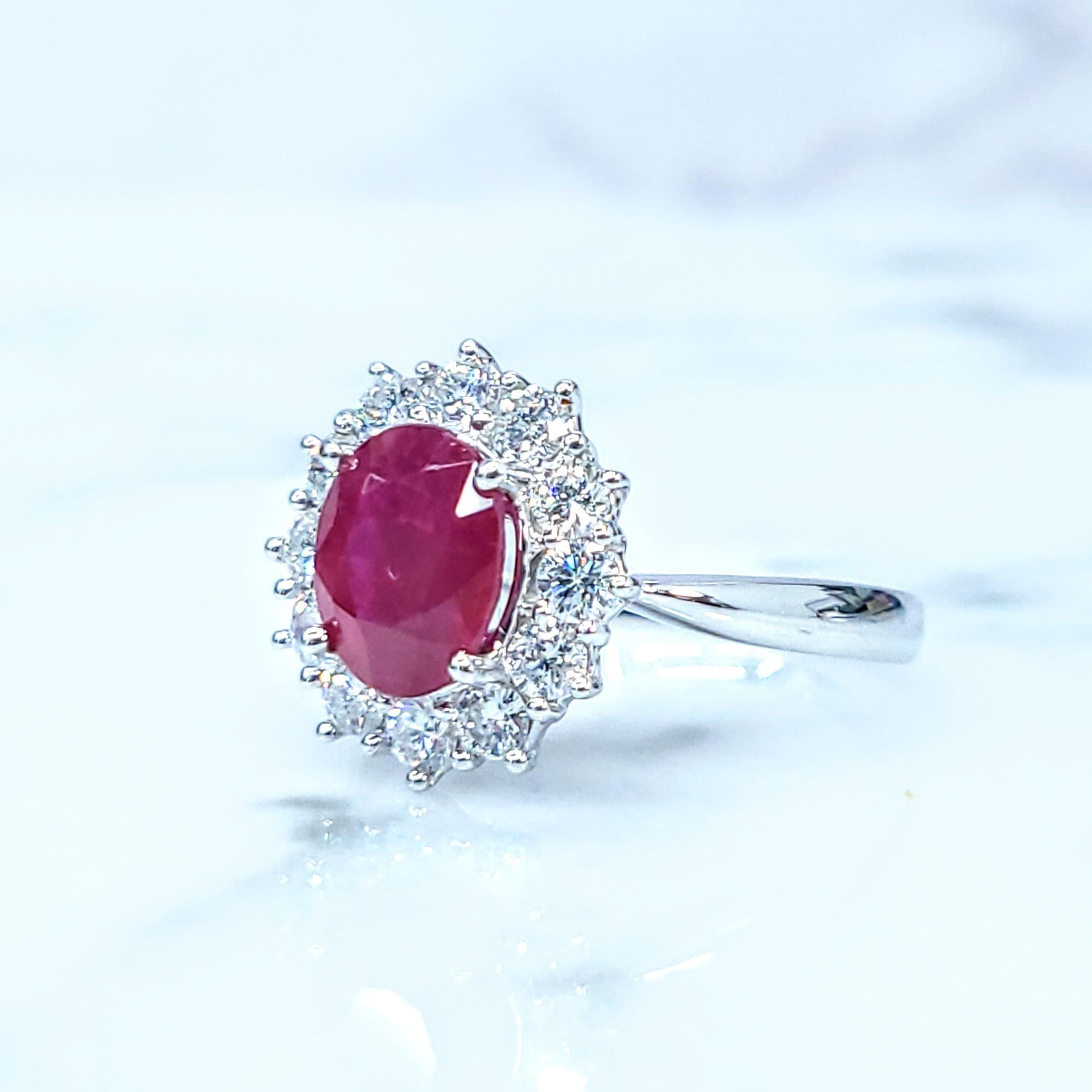 Women's IGI Certified 2.00 Carat Burma Ruby & Diamond Ring in 18K White Gold For Sale