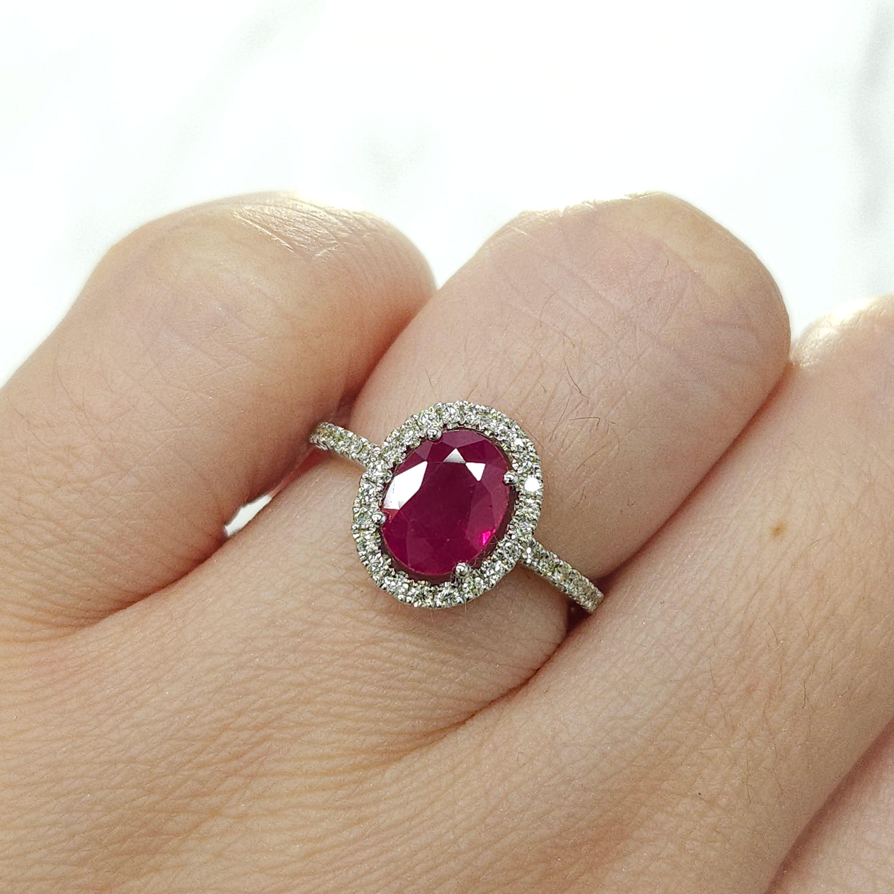 IGI Certified 2.01 Carat  Burma Ruby & Diamond Ring in 18K White Gold For Sale 2