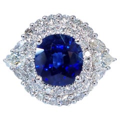 IGI Certified 2.05 Carat Blue Sapphire & Diamond Ring in 18K White Gold