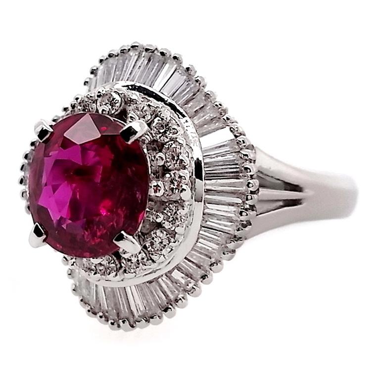 Oval Cut IGI Certified 2.05ct Not-Treated Ruby 1.03ct Natural Diamonds Platinum Ring For Sale