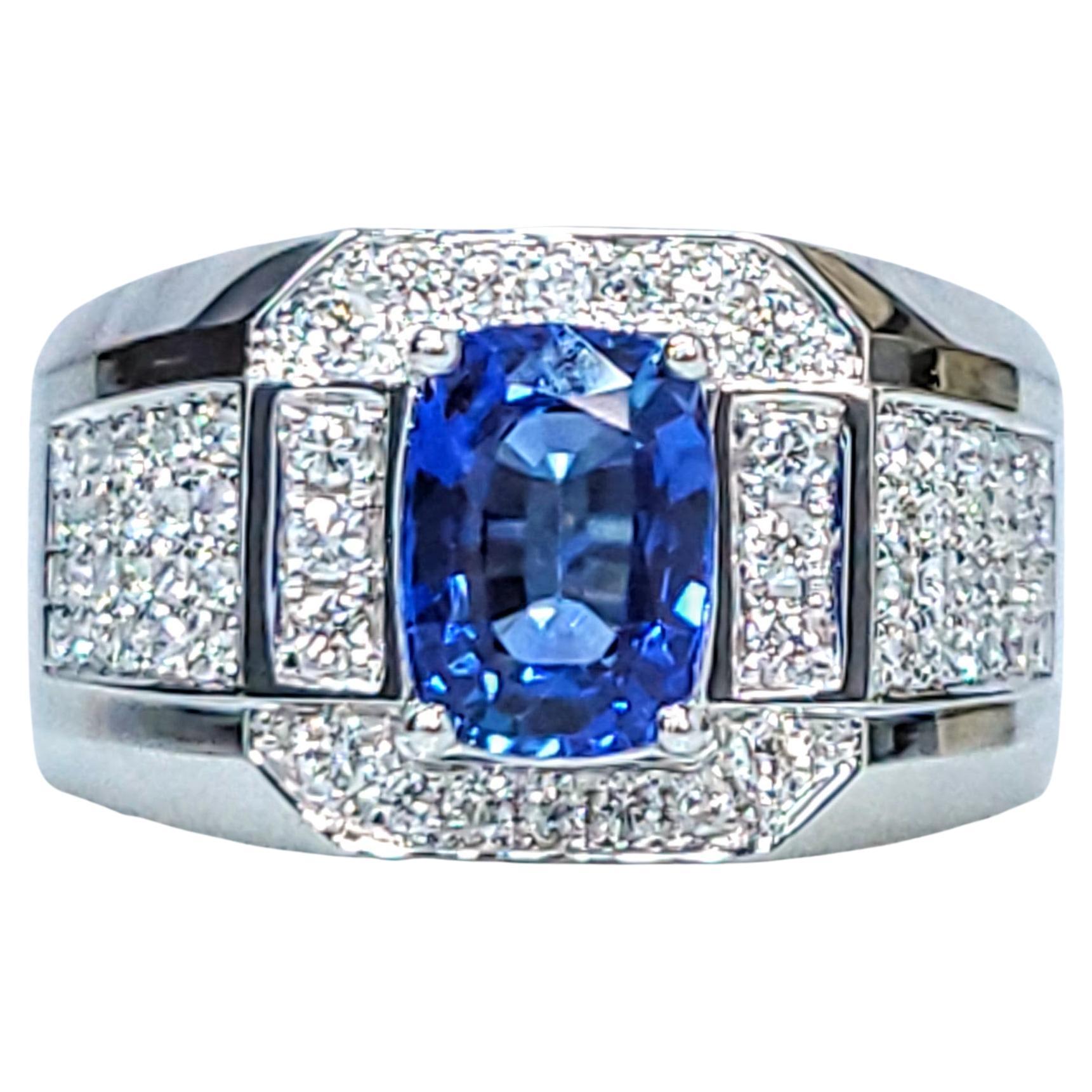 IGI Certified 2.06 Carat Blue Sapphire & Diamond Men Ring in 18K WhiteGold