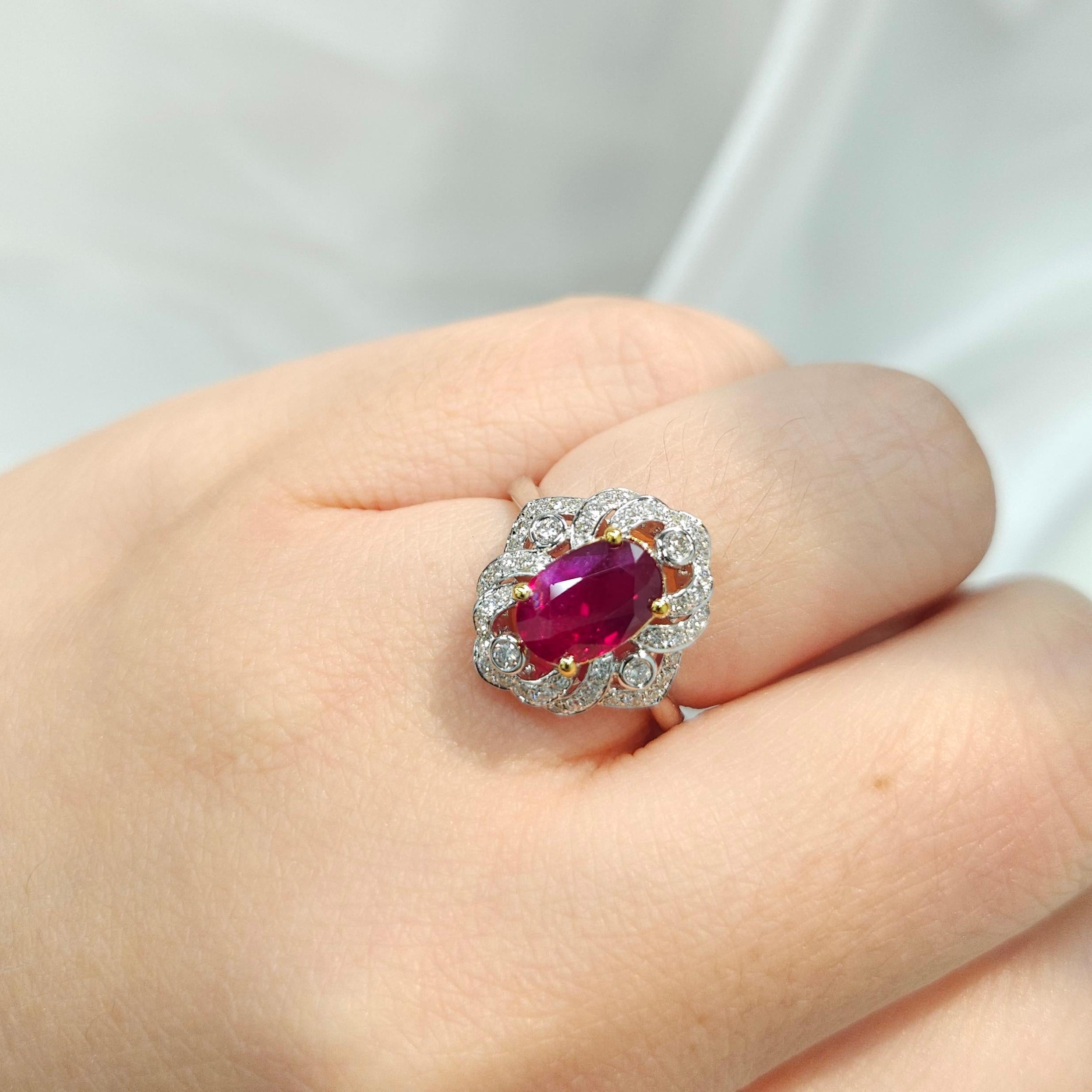 Women's IGI Certified 2.07 Carat Unheated Burma Ruby & Diamond Ring in 18K White Gold For Sale