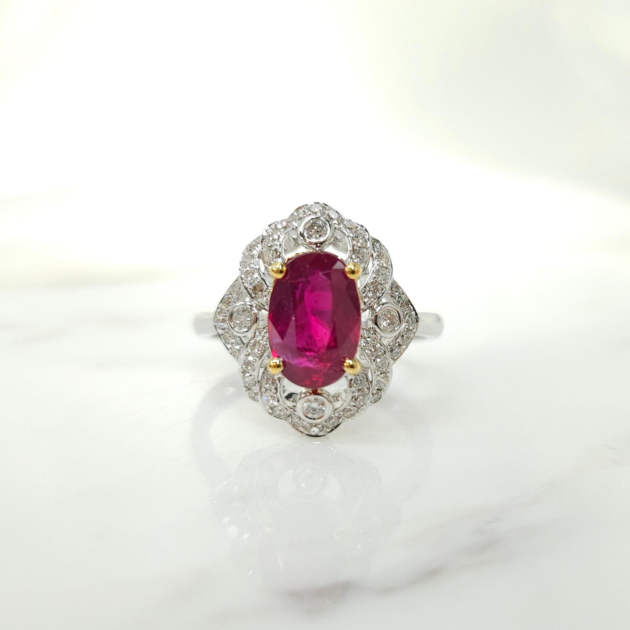 IGI Certified 2.07 Carat Unheated Burma Ruby & Diamond Ring in 18K White Gold For Sale 3