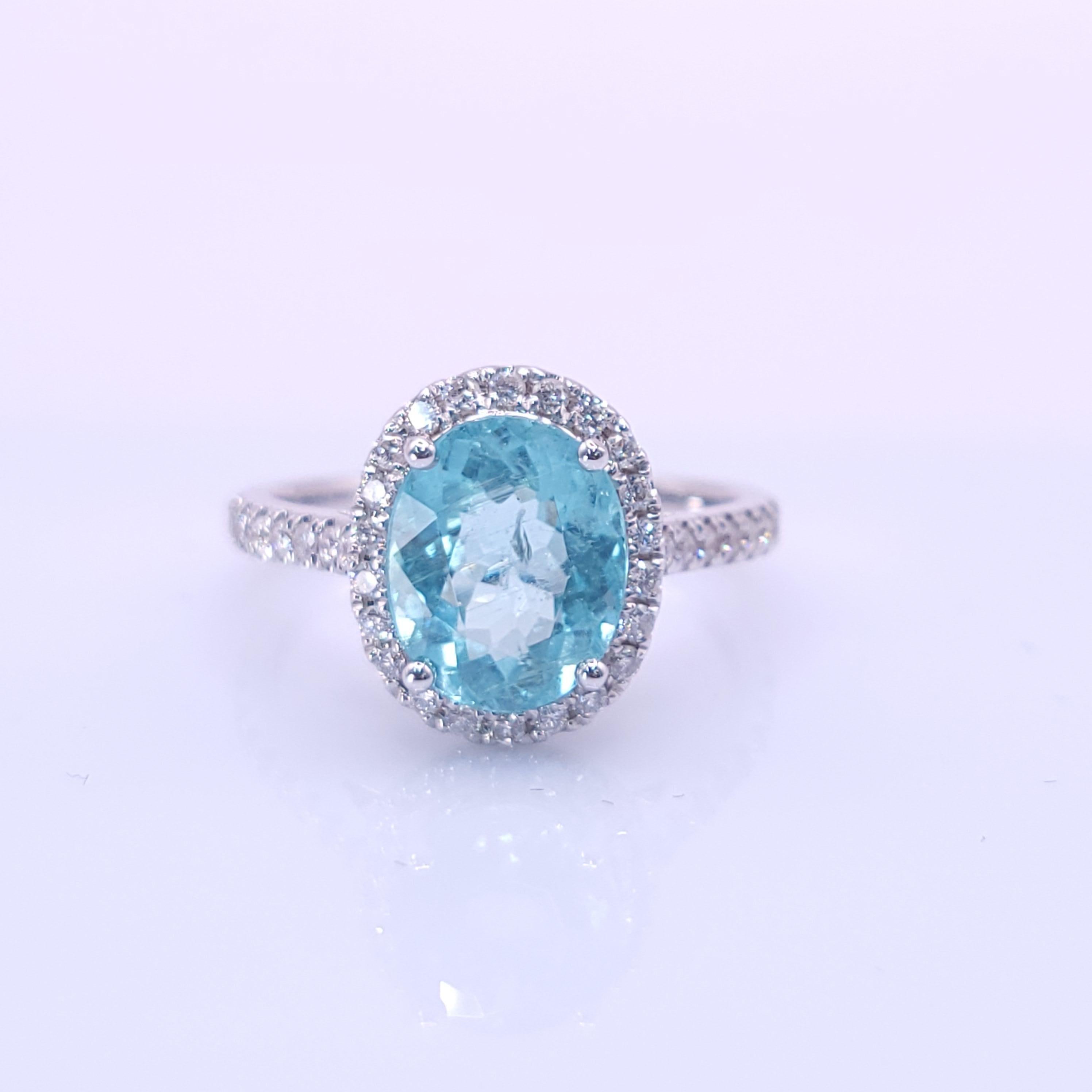 IGI Certified 2.08 Carat Paraiba & Diamond Ring in 18K White Gold For Sale 1