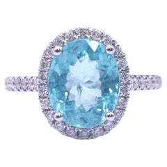 Anillo de oro blanco de 18 quilates con certificado IGI de 2,08 quilates de paraiba y diamantes