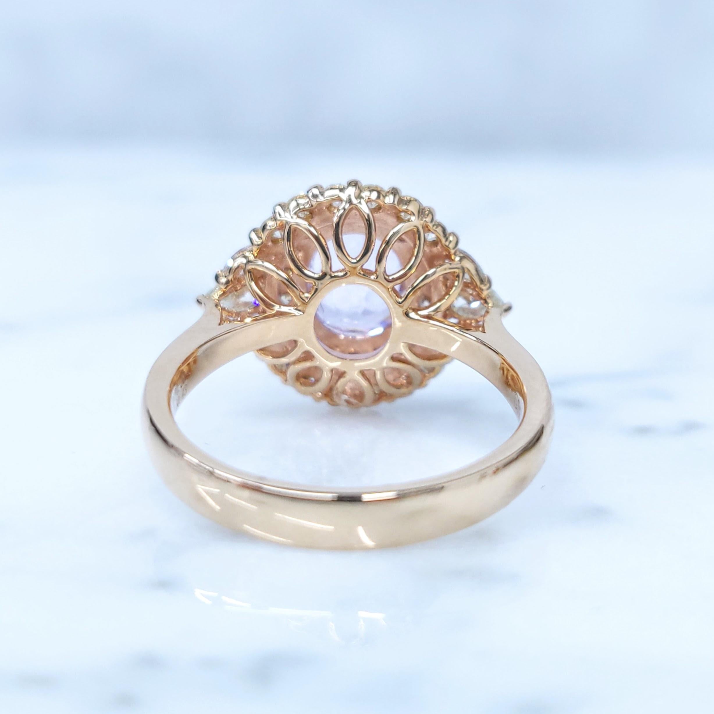 IGI-zertifizierter Ring aus 18 Karat Roségold mit 2,12 Karat rosa Saphir und Diamant (Ovalschliff) im Angebot