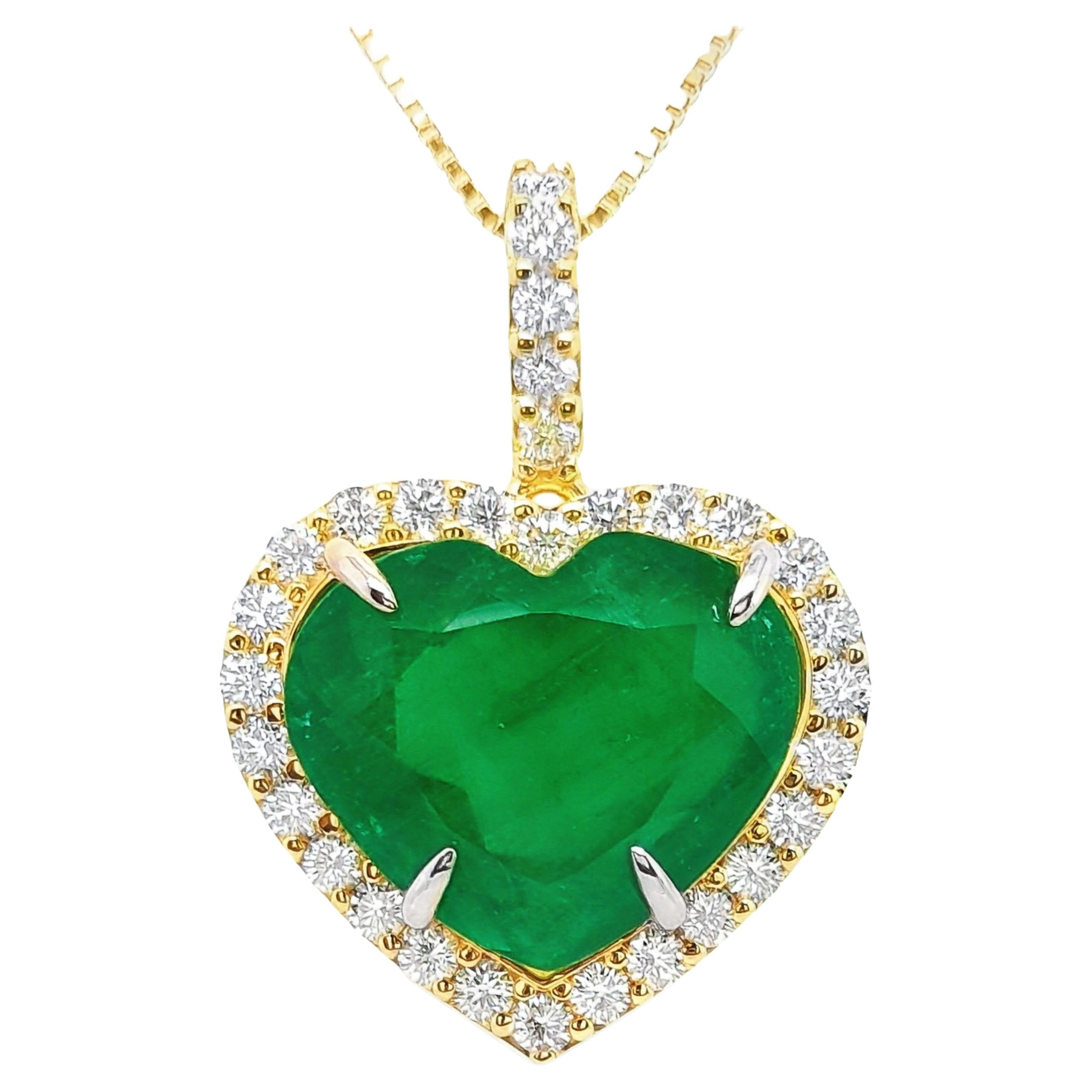 IGI Certified 21.20ct Colombia Emerald 1.60ct Diamonds 18K Yellow Gold Necklace