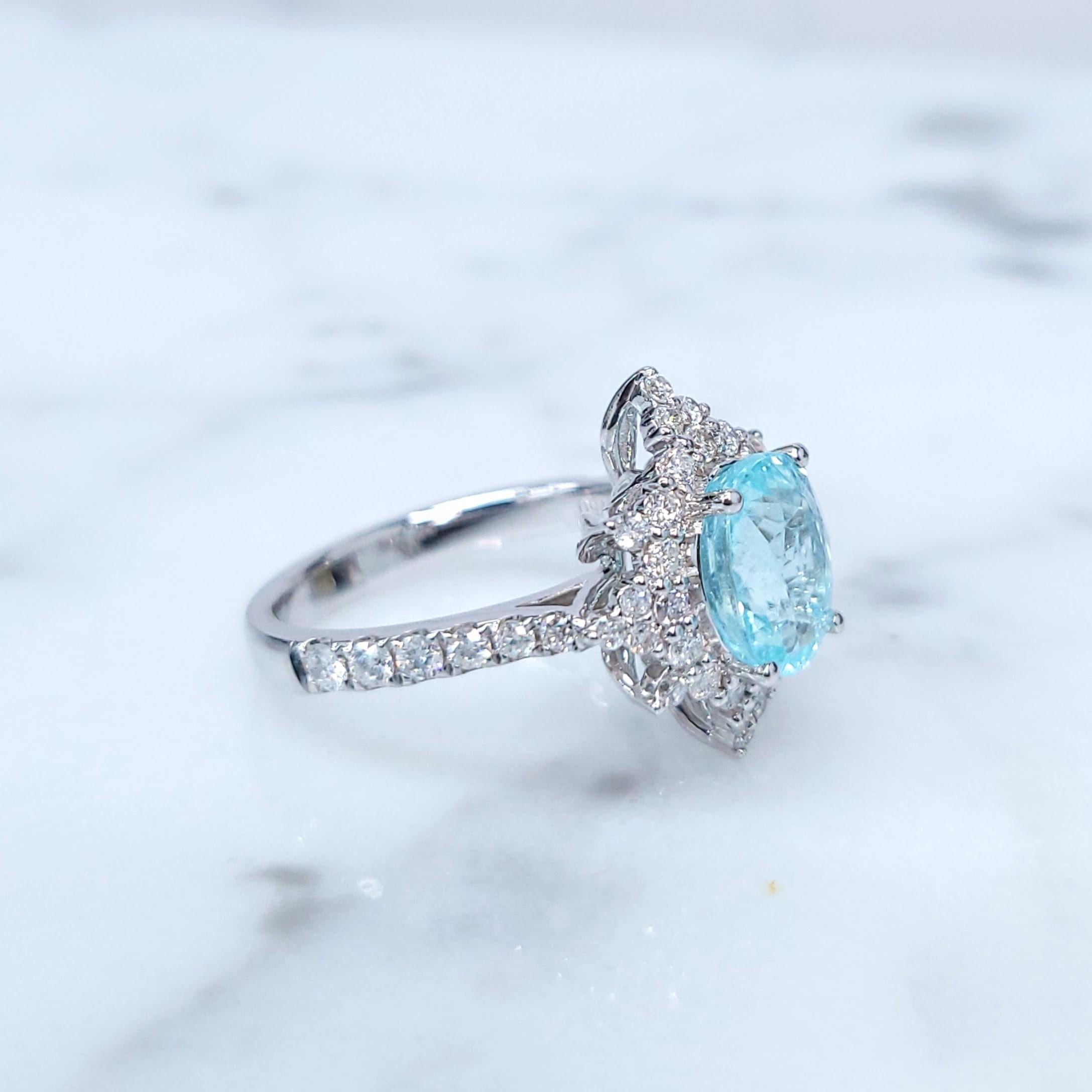 IGI Certified 2.13 Carat Paraiba & Diamond Ring in 18K White Gold For Sale 3