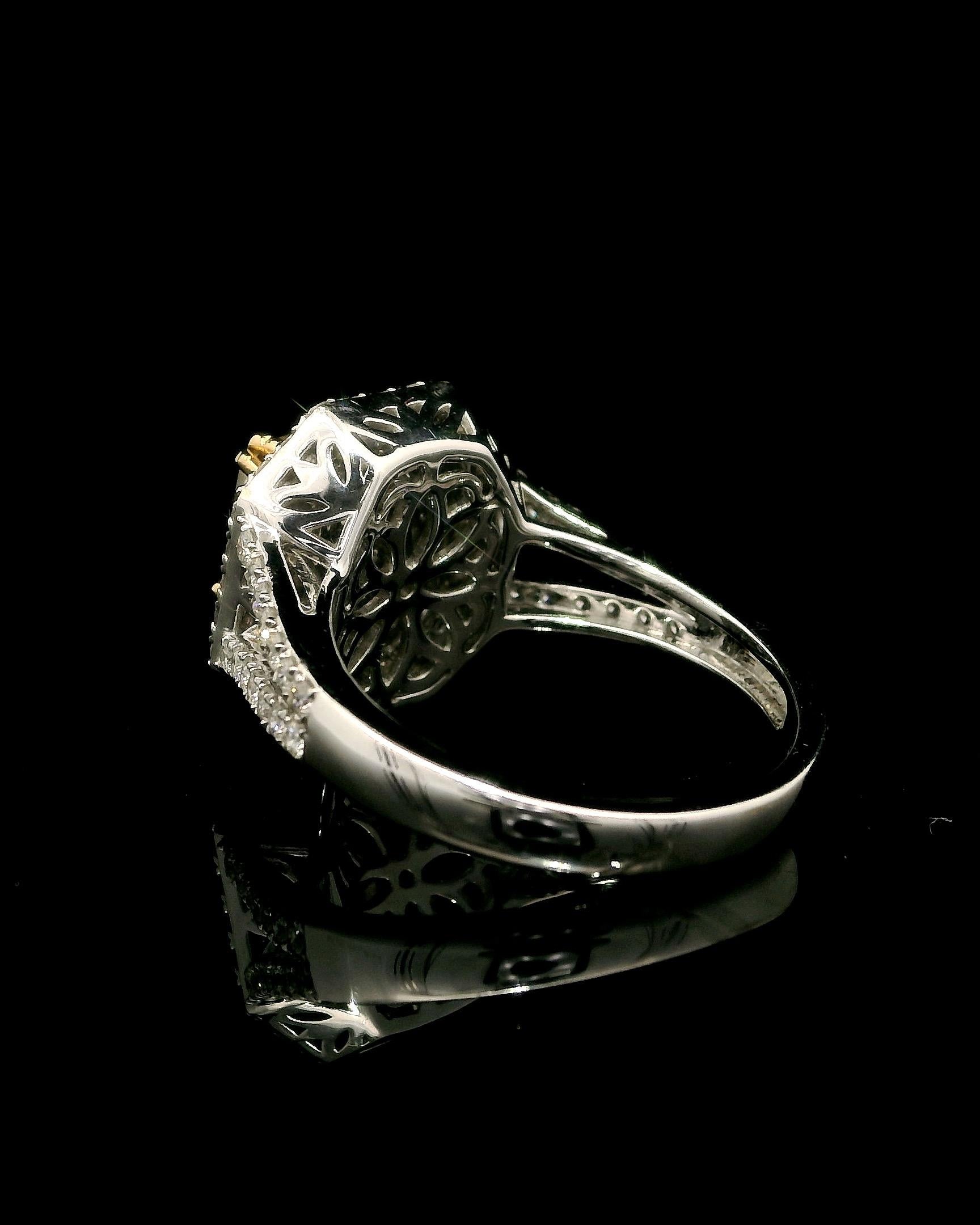 Anello con diamante giallo Fancy da 2,13 carati con certificato IGI in vendita 10