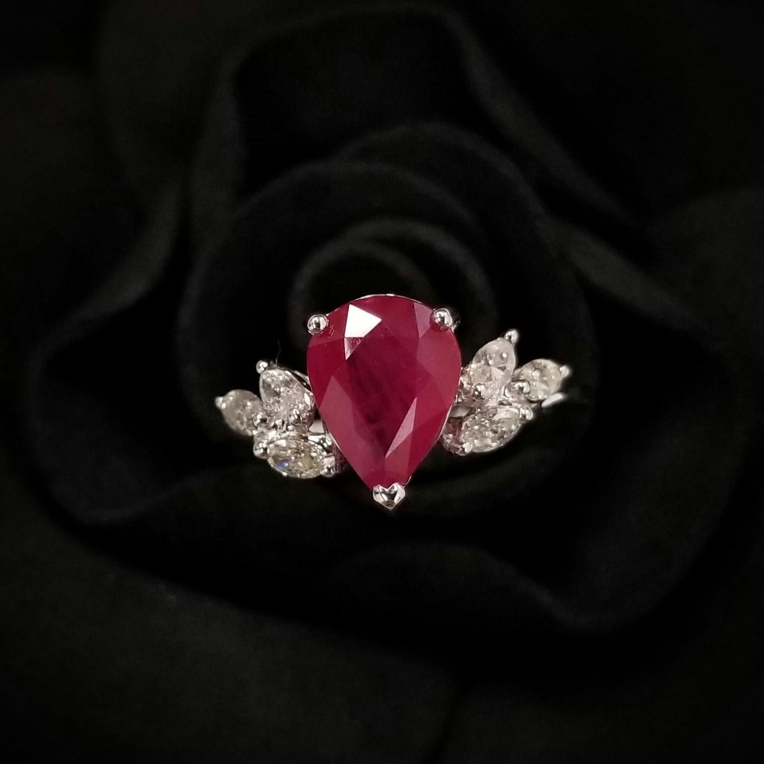 Women's IGI Certified 2.15 Carat Burma Ruby & Diamond Ring in 18K White Gold For Sale