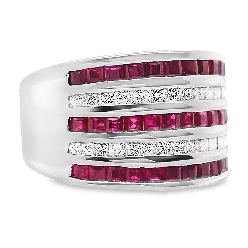 IGI Certified 2.17ct Burma Rubies and 0.59ct Diamonds 18k White Gold Ring For Sale 1