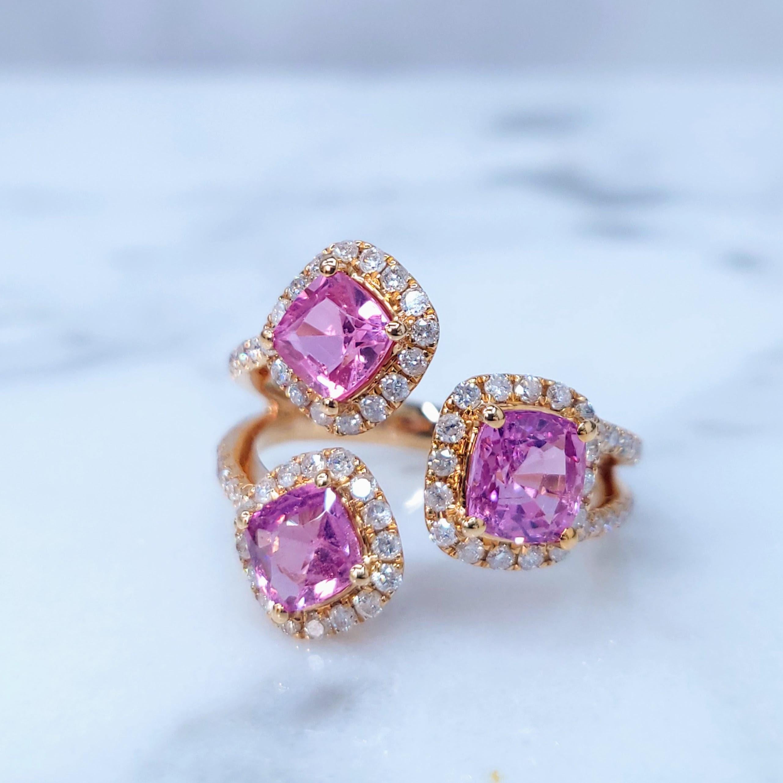 Modern IGI Certified 2.21 Carat Pink Sapphire & Diamond Ring in 18K Rose Gold For Sale