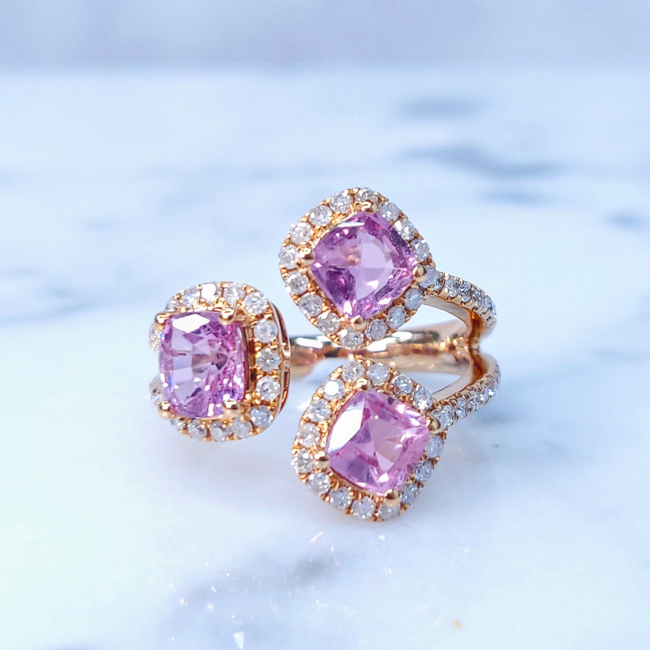 IGI Certified 2.21 Carat Pink Sapphire & Diamond Ring in 18K Rose Gold For Sale 1