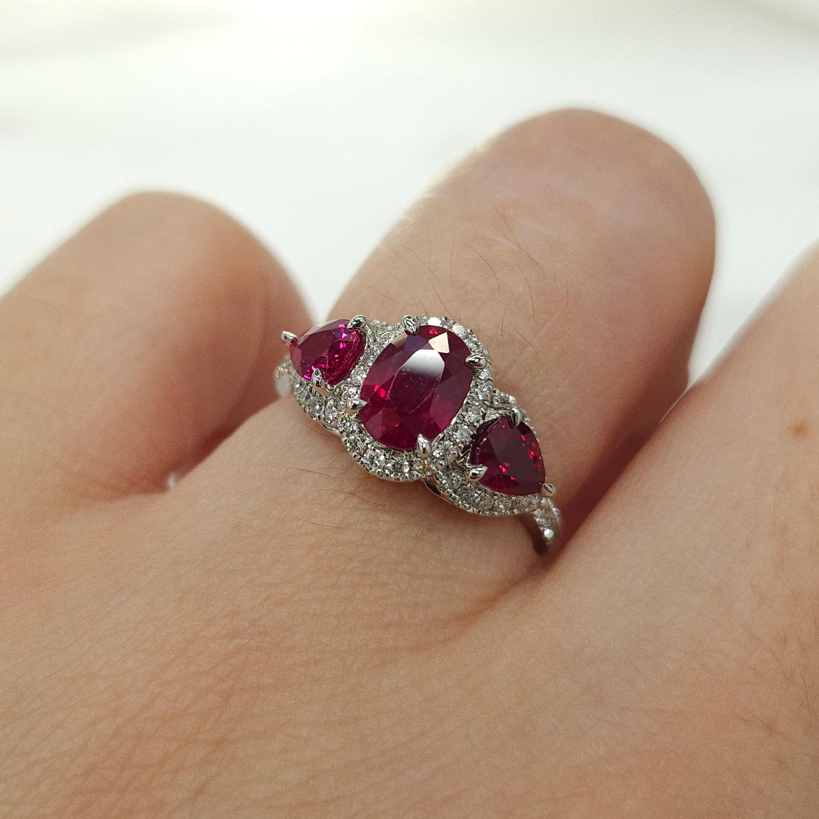 Women's IGI Certified 2.22 Carat Ruby & Diamond Ring in 18K White Gold For Sale