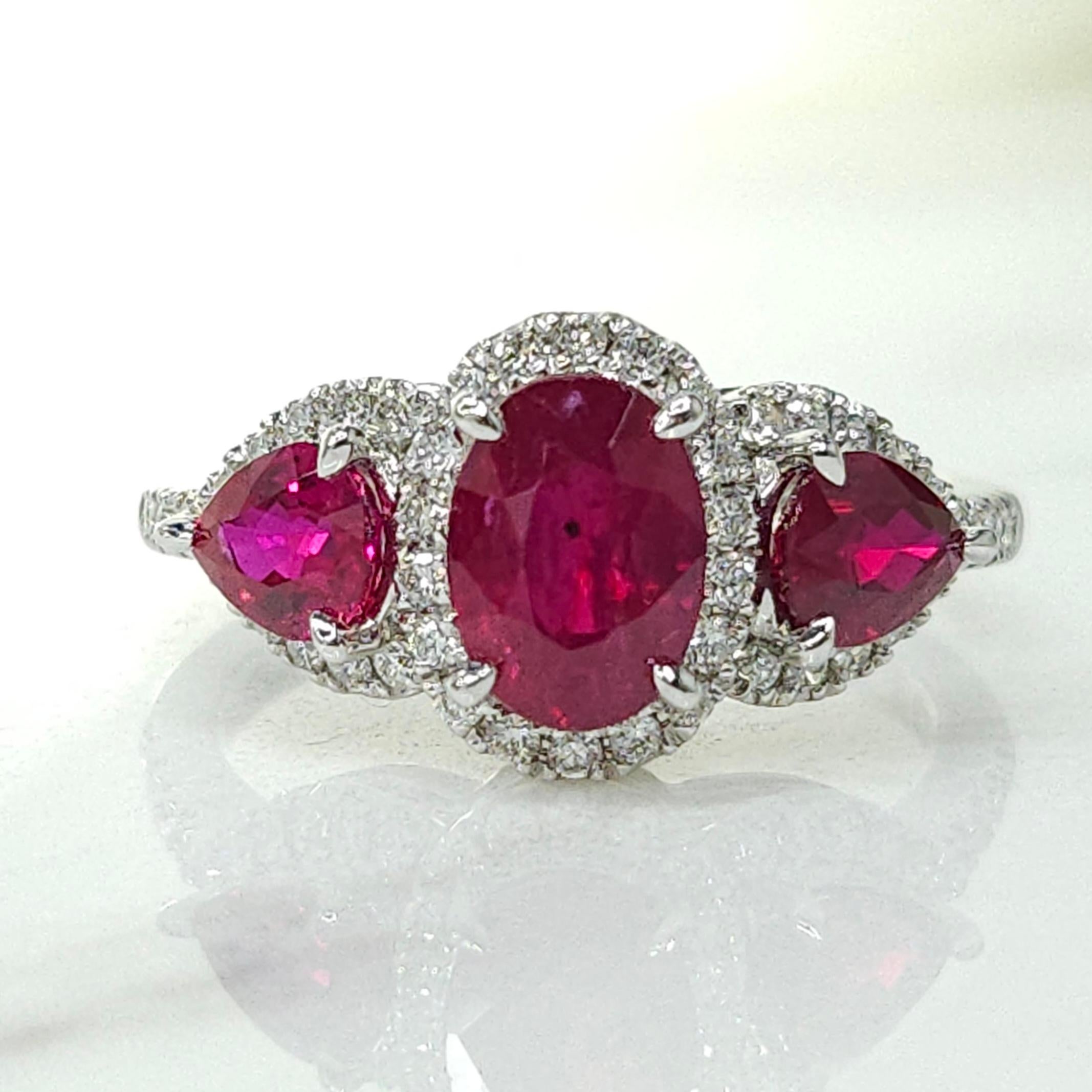 IGI Certified 2.22 Carat Ruby & Diamond Ring in 18K White Gold For Sale 1