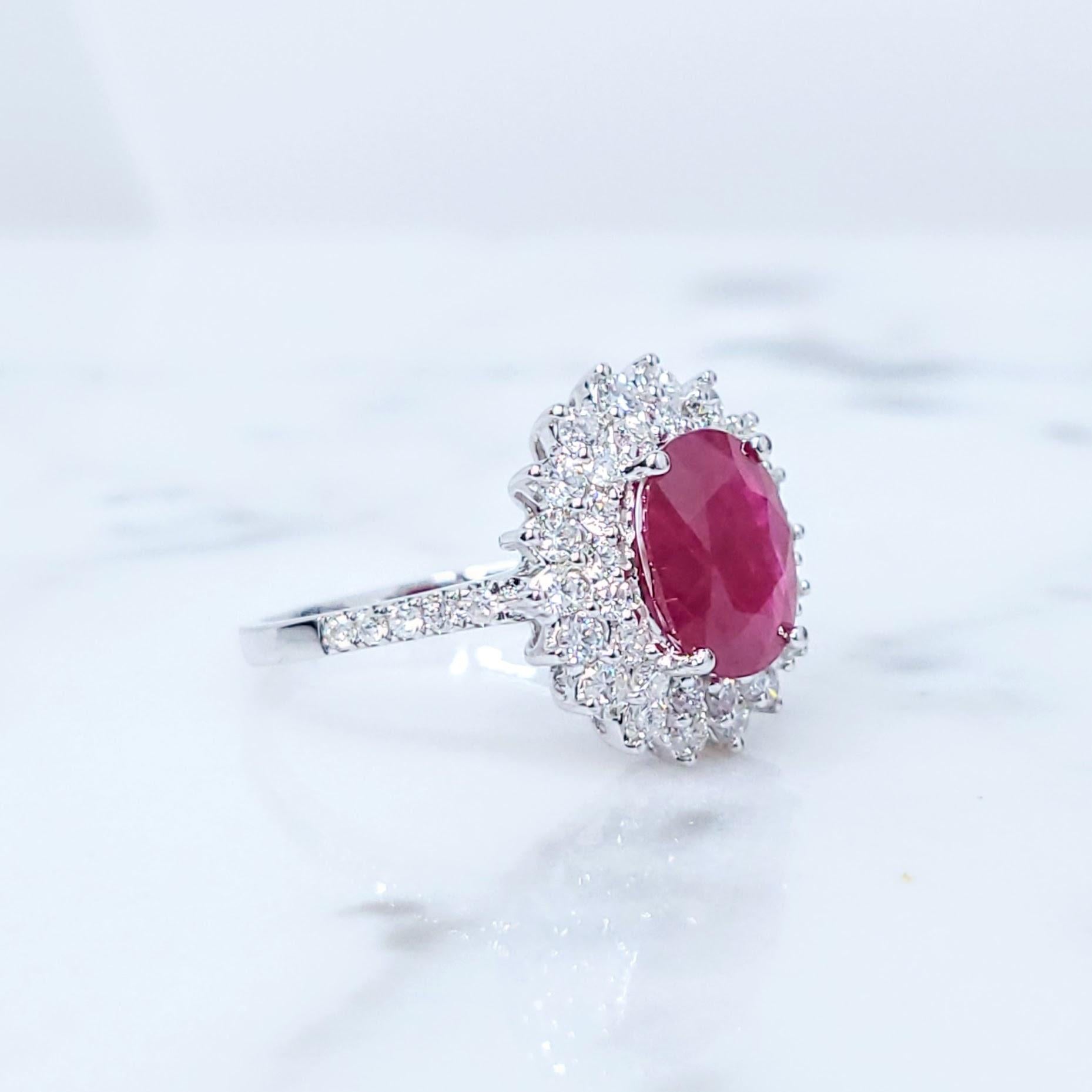 Anillo de oro blanco de 18 quilates con rubí de Birmania y diamantes de 2,25 quilates con certificado IGI en venta 4