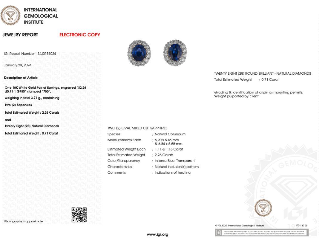 Moderne Boucles d'oreilles en or blanc 18 carats saphir et diamant certifiées IGI de 2,26 carats en vente