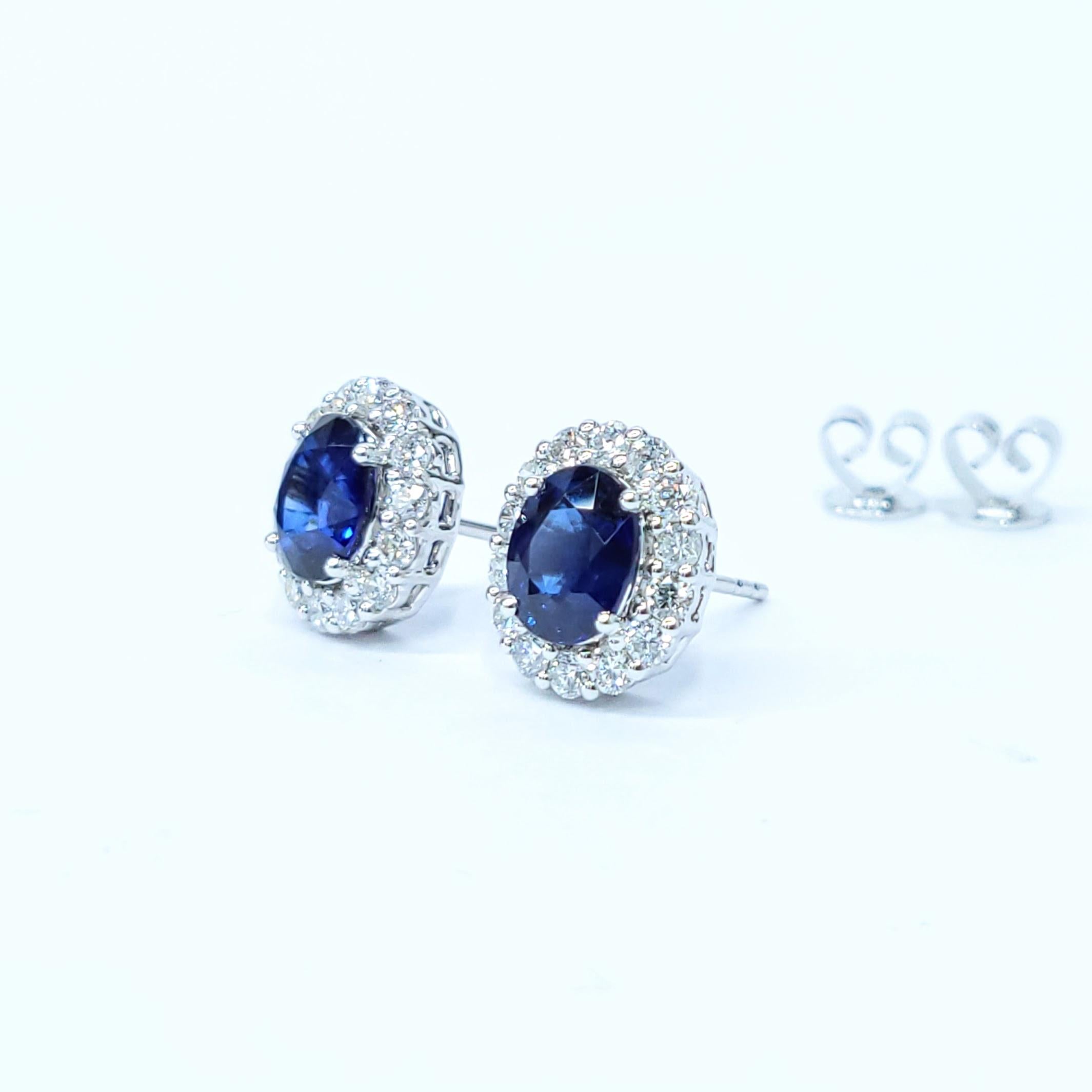 Boucles d'oreilles en or blanc 18 carats saphir et diamant certifiées IGI de 2,26 carats Pour femmes en vente