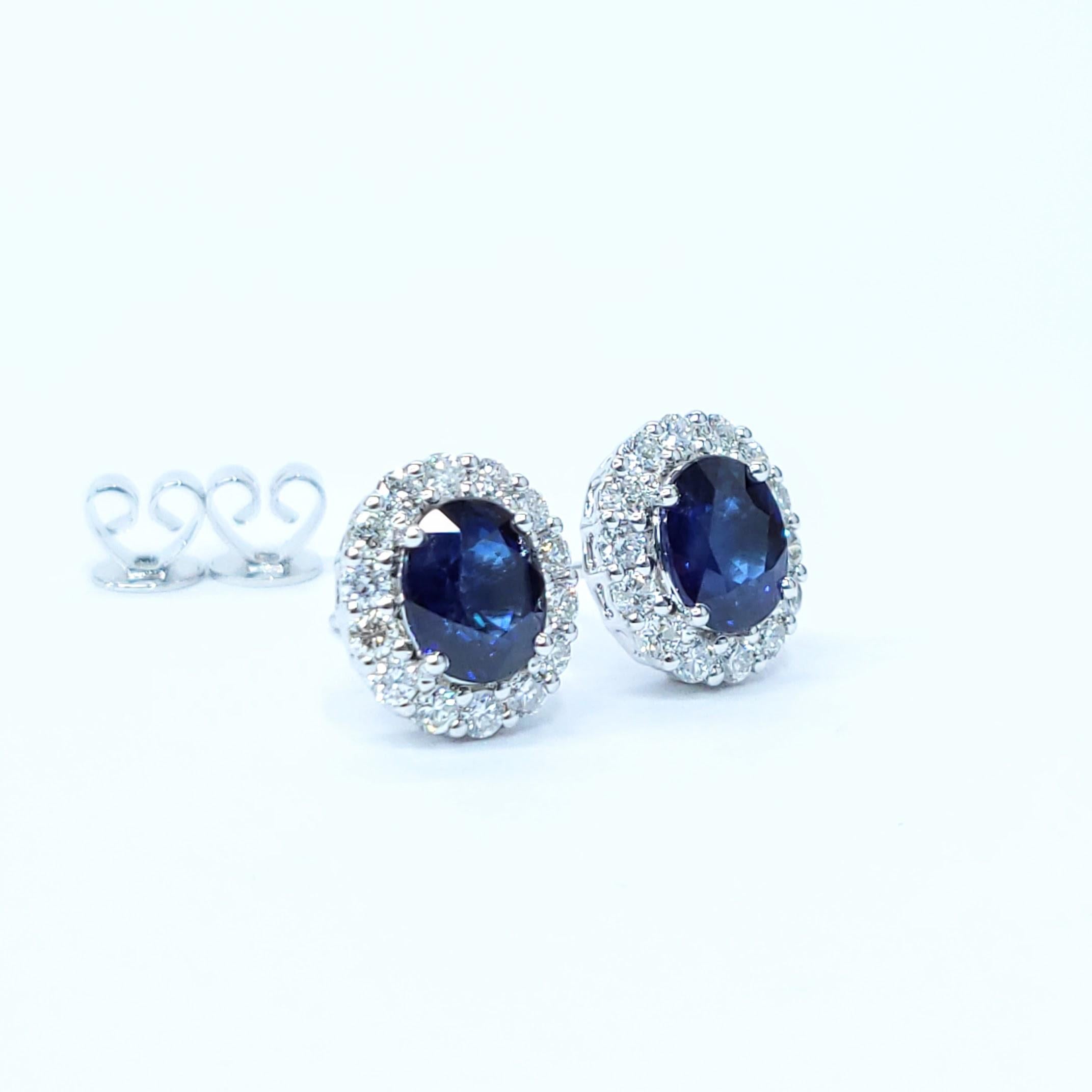 Boucles d'oreilles en or blanc 18 carats saphir et diamant certifiées IGI de 2,26 carats en vente 3