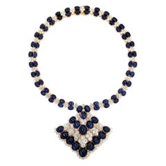 IGI Certified 228.55ct Natural Sapphires 32.69ct Natural Diamonds Gold Necklace