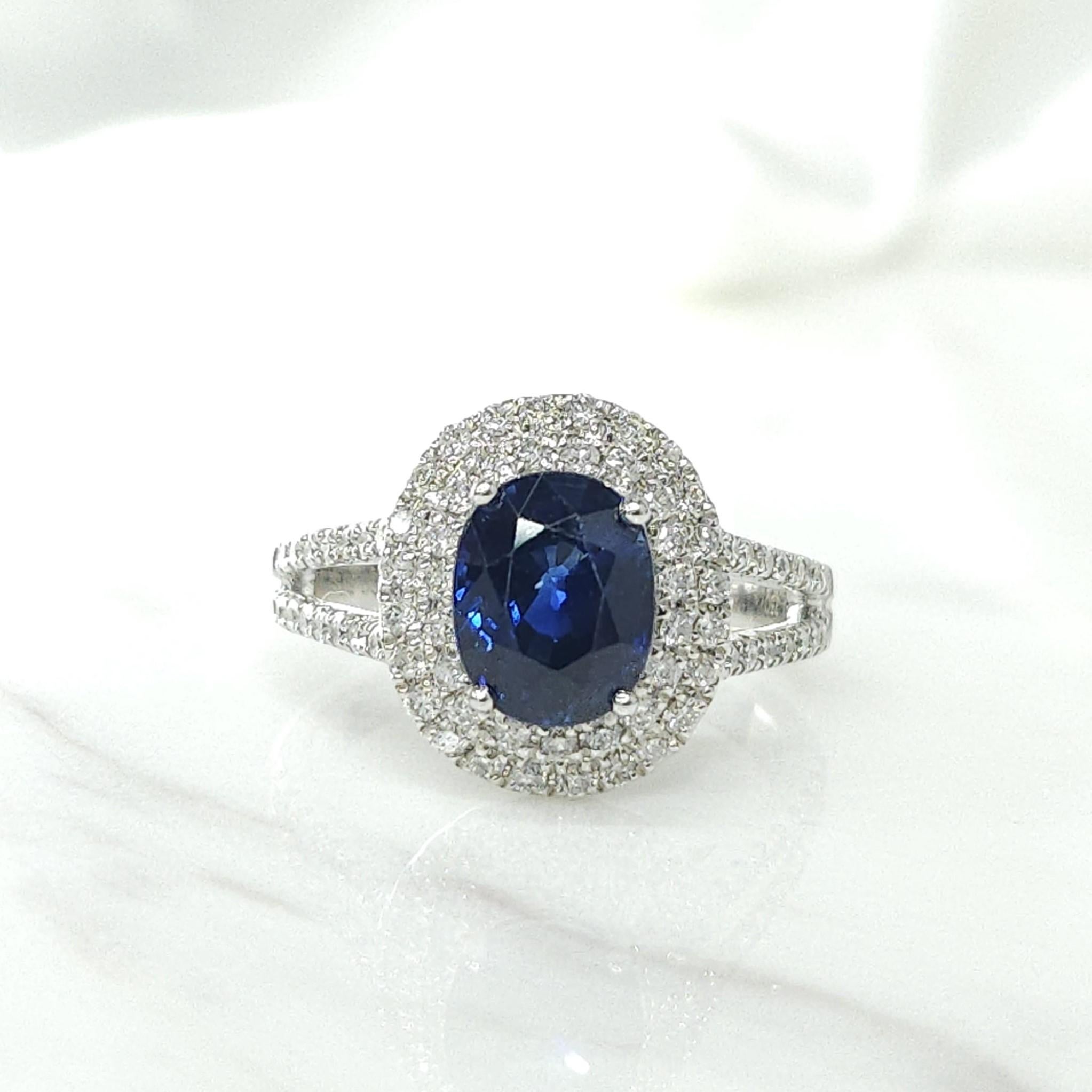 IGI Certified 2.38 Carat Blue Sapphire Ceylon Ring in 18K White Gold 1