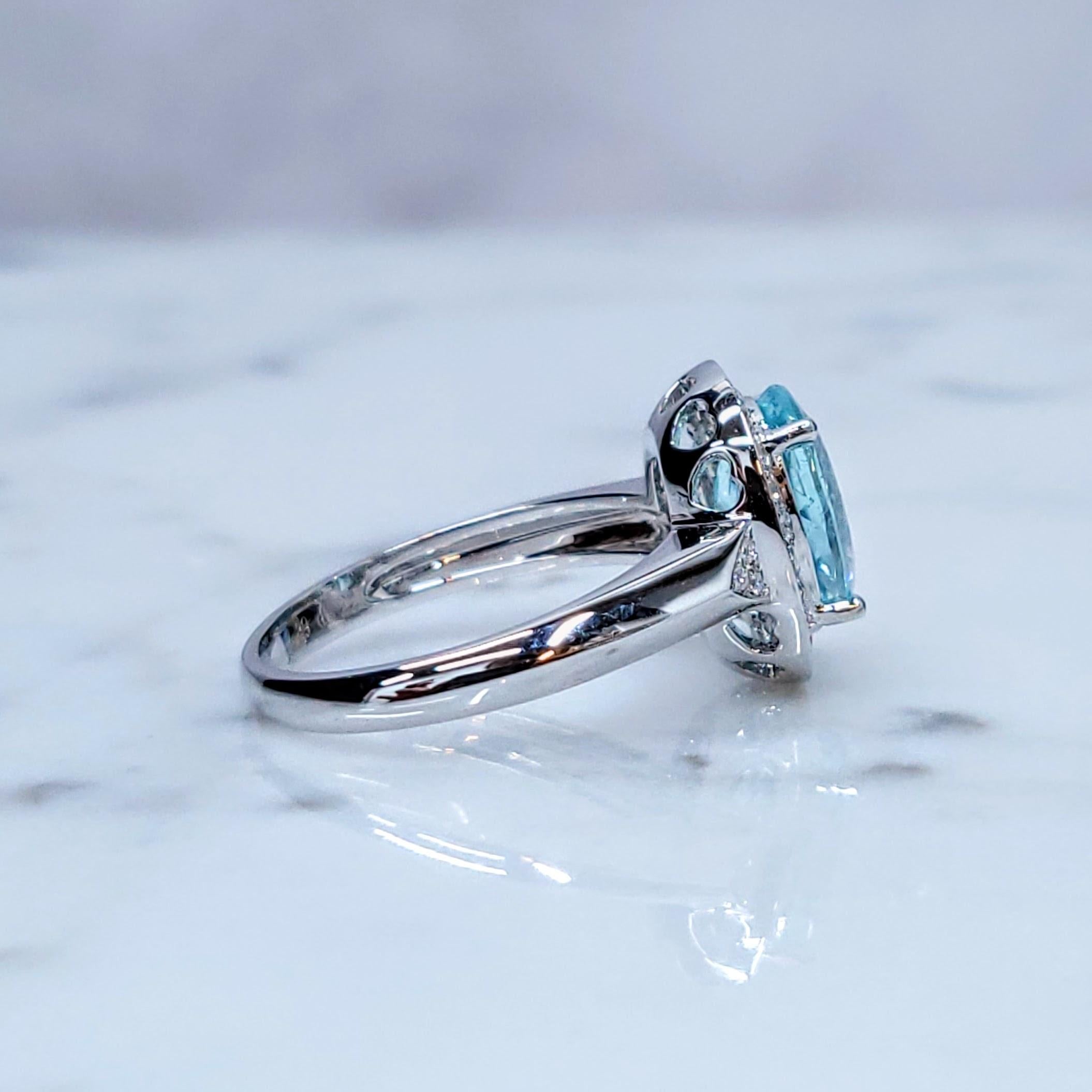 Anello con Paraiba e diamanti da 2,39 carati certificati IGI in oro bianco 18 carati in vendita 6