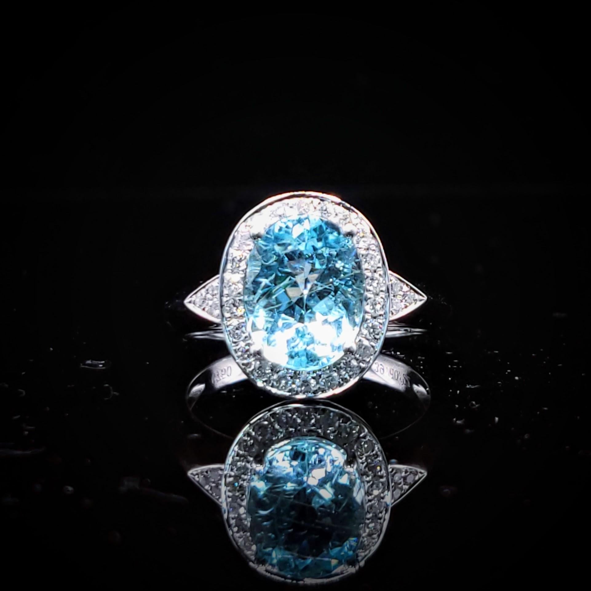 Anello con Paraiba e diamanti da 2,39 carati certificati IGI in oro bianco 18 carati in vendita 7