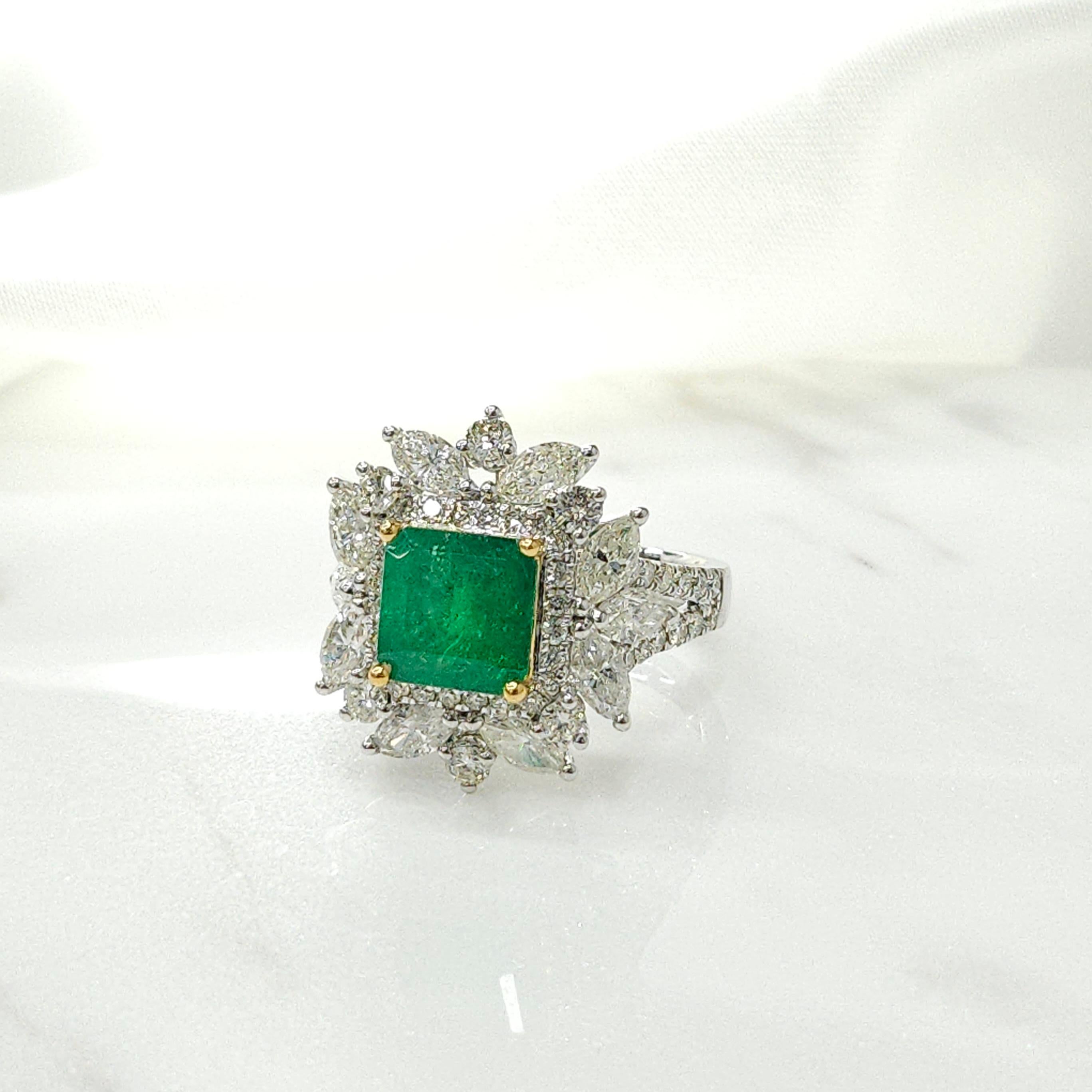Emerald Cut IGI certified 2.40 Carat Colombian Emerald & Diamond Ring  For Sale